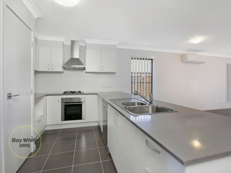 37 Dew Street, Yarrabilba, QLD 4207
