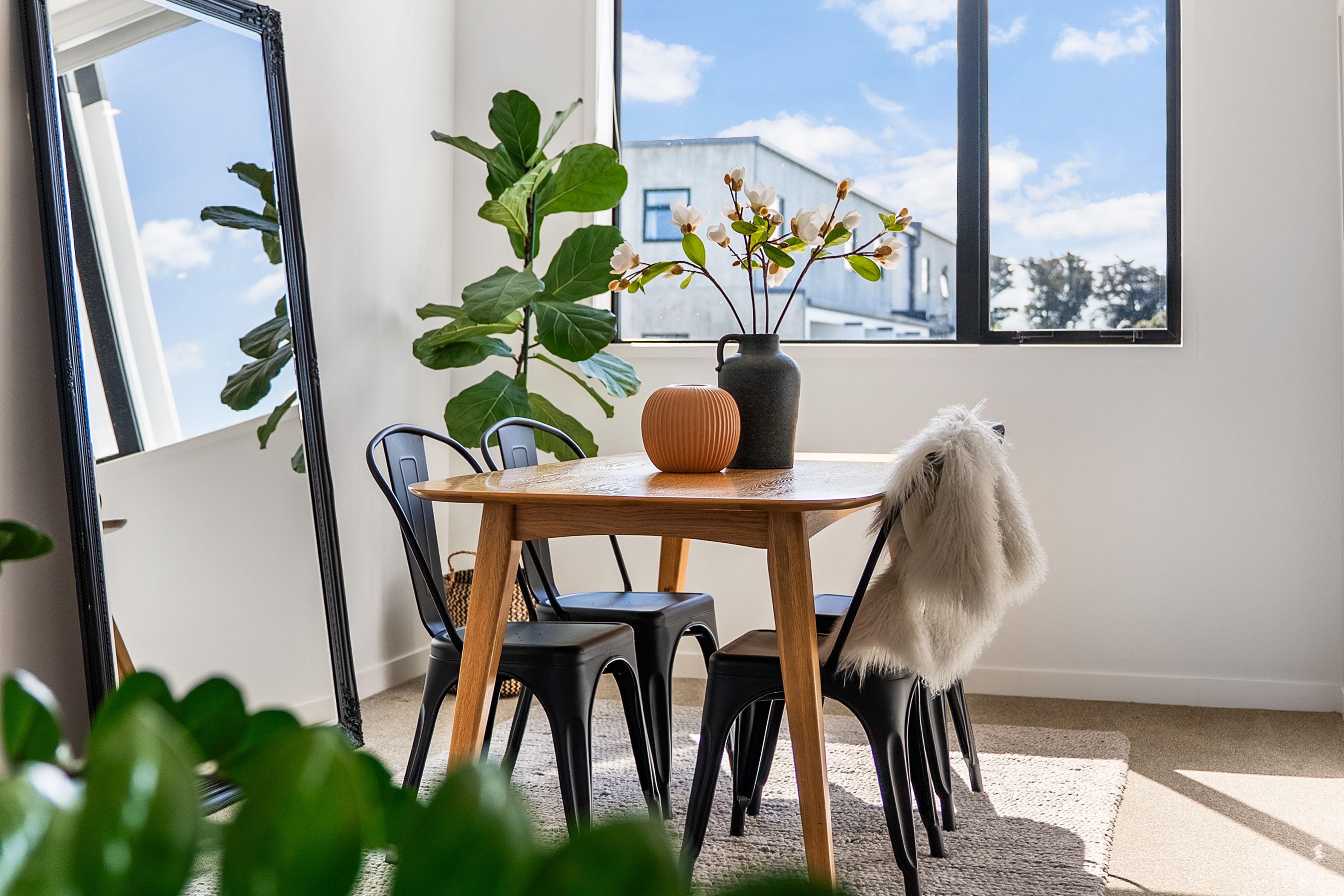 207/8A Lake Pupuke Drive, Takapuna, North Shore City