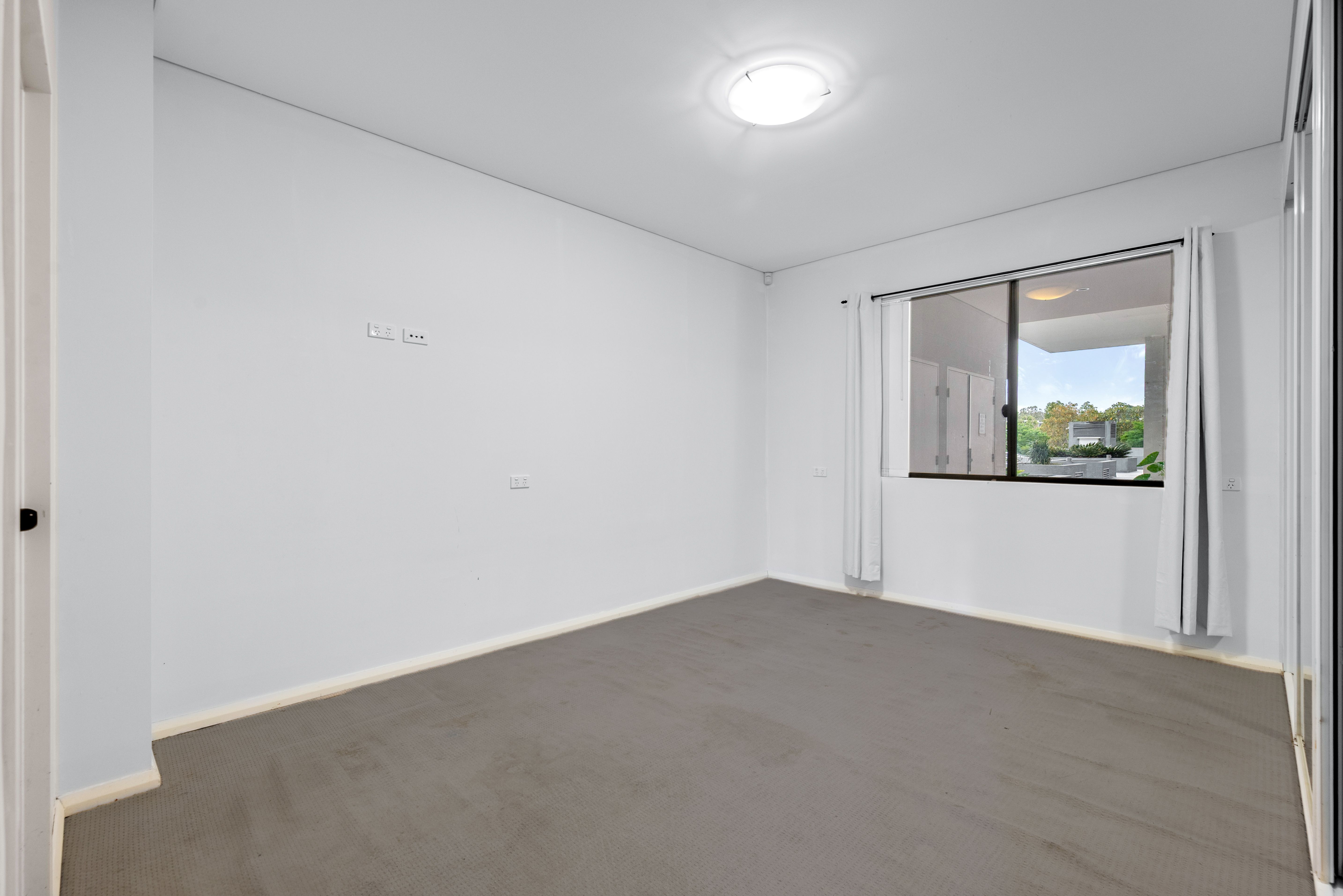 1/56-66 Lakeside Parade, Jordan Springs, NSW