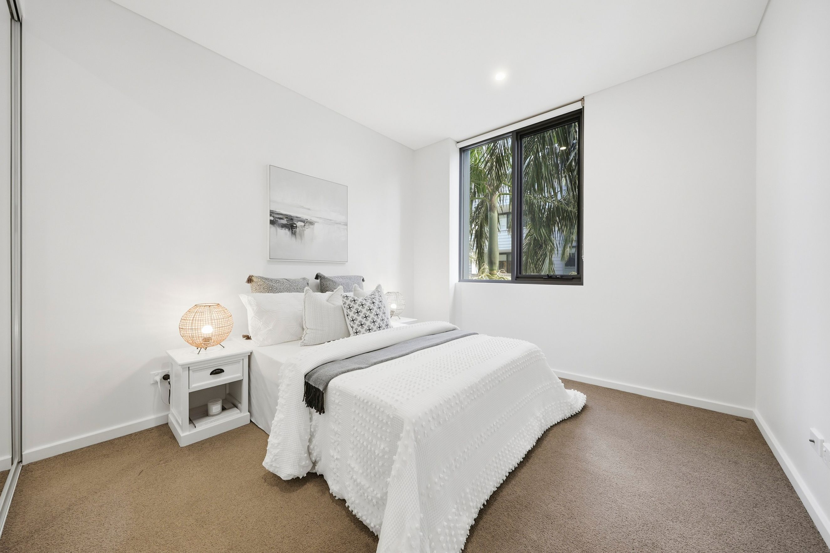 202/24-32 Koorine Street — photo 8 of 16