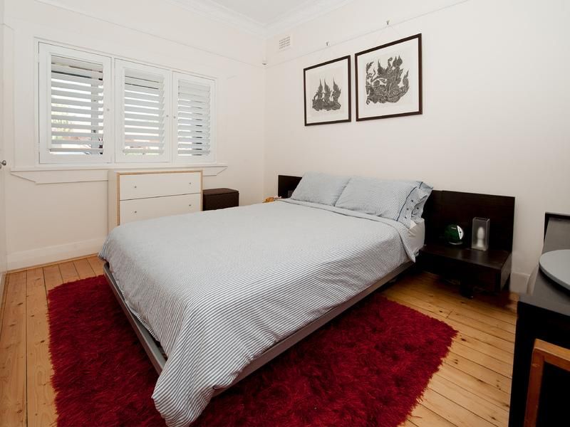 35 Robinson Street — photo 6 of 8