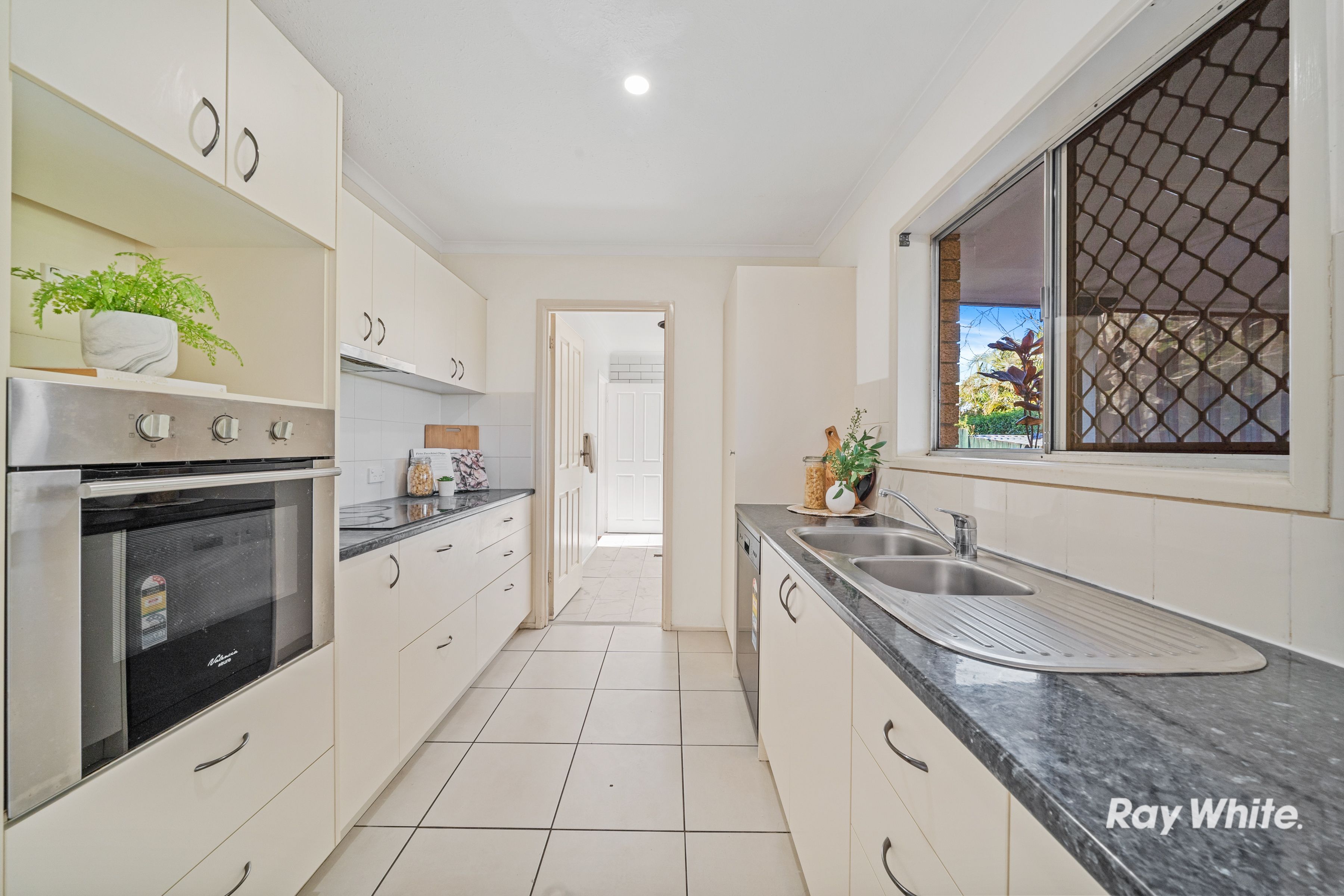 5 Frobisher Street — photo 12 of 28