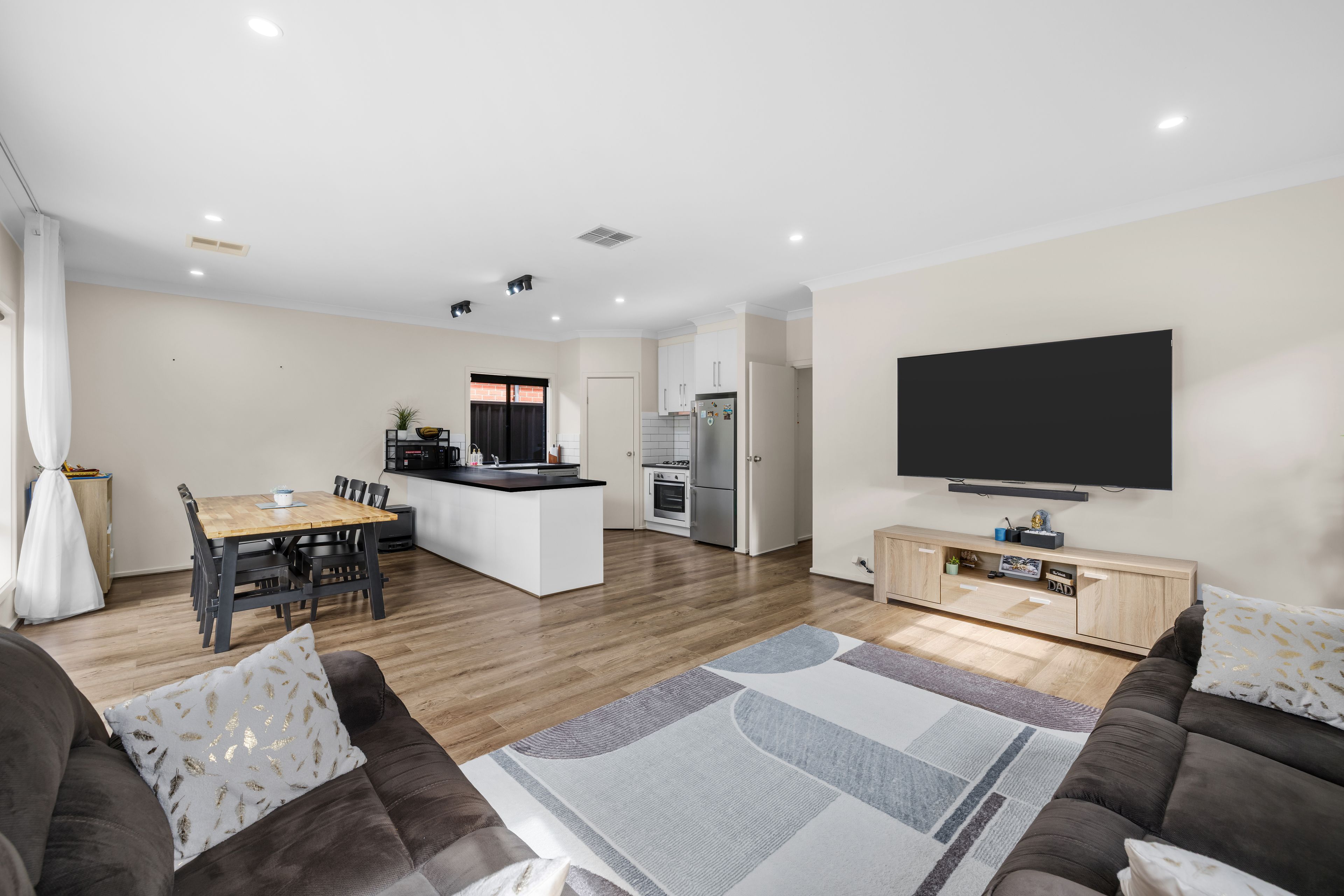 32 Devon Street — photo 12 of 24