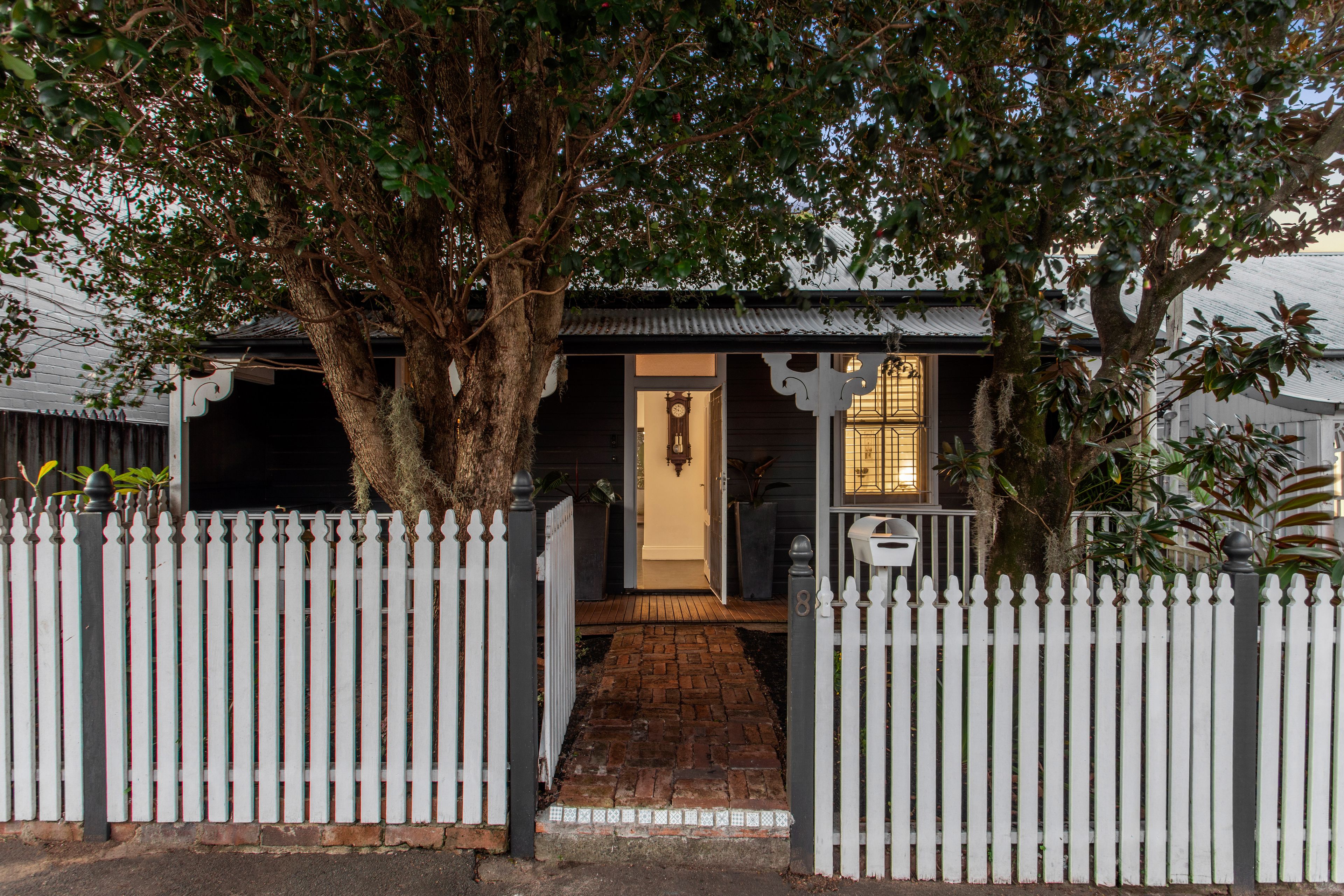 8 Devine Street, Erskineville, NSW 2043