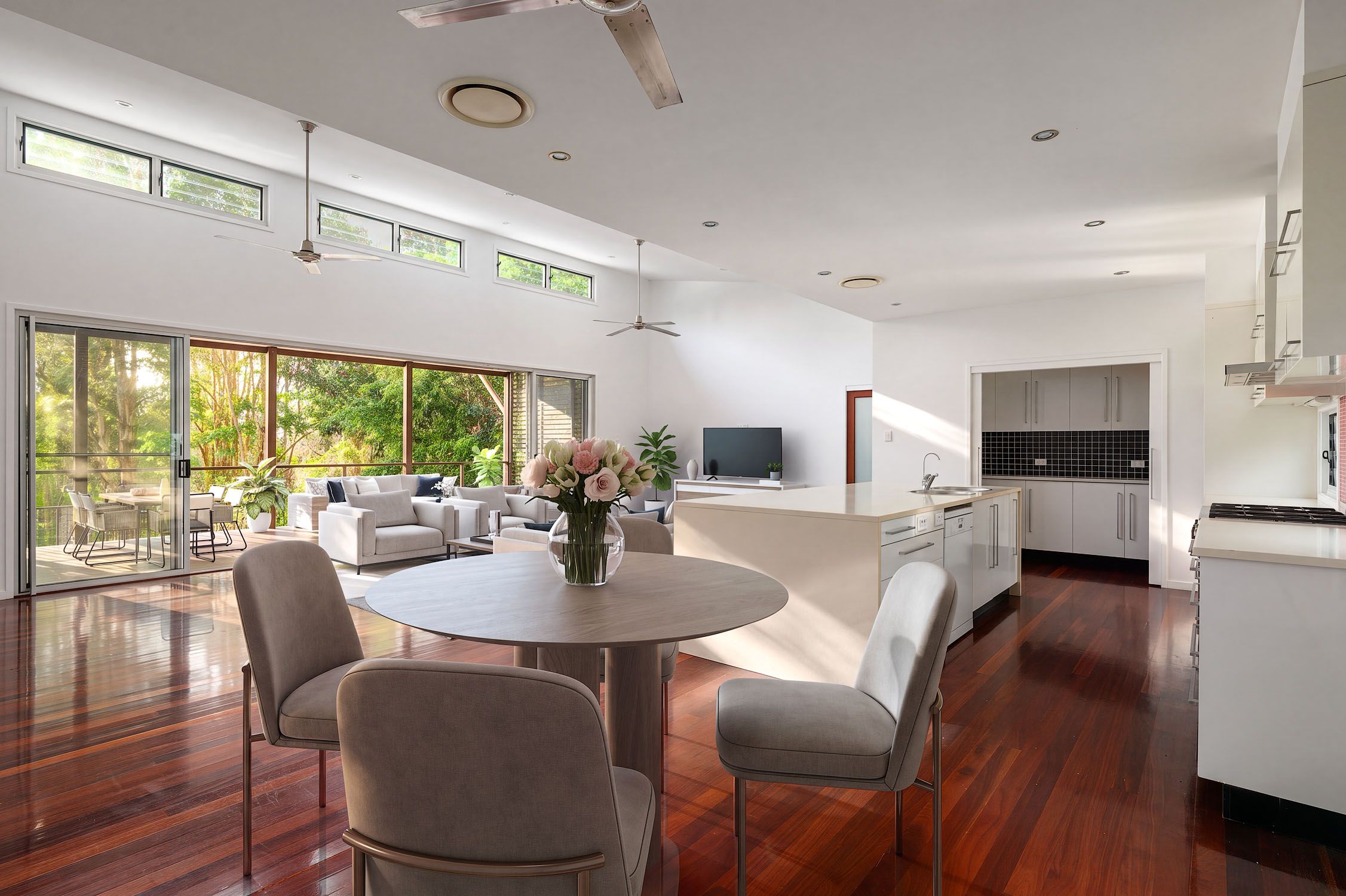 16 Osborne Court — photo 6 of 29