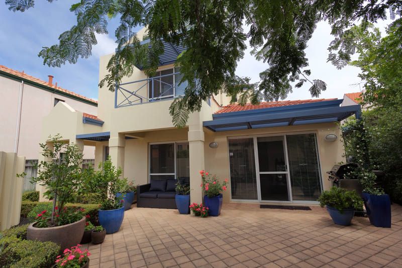 5 Cobea Court, Mount Claremont, WA 6010