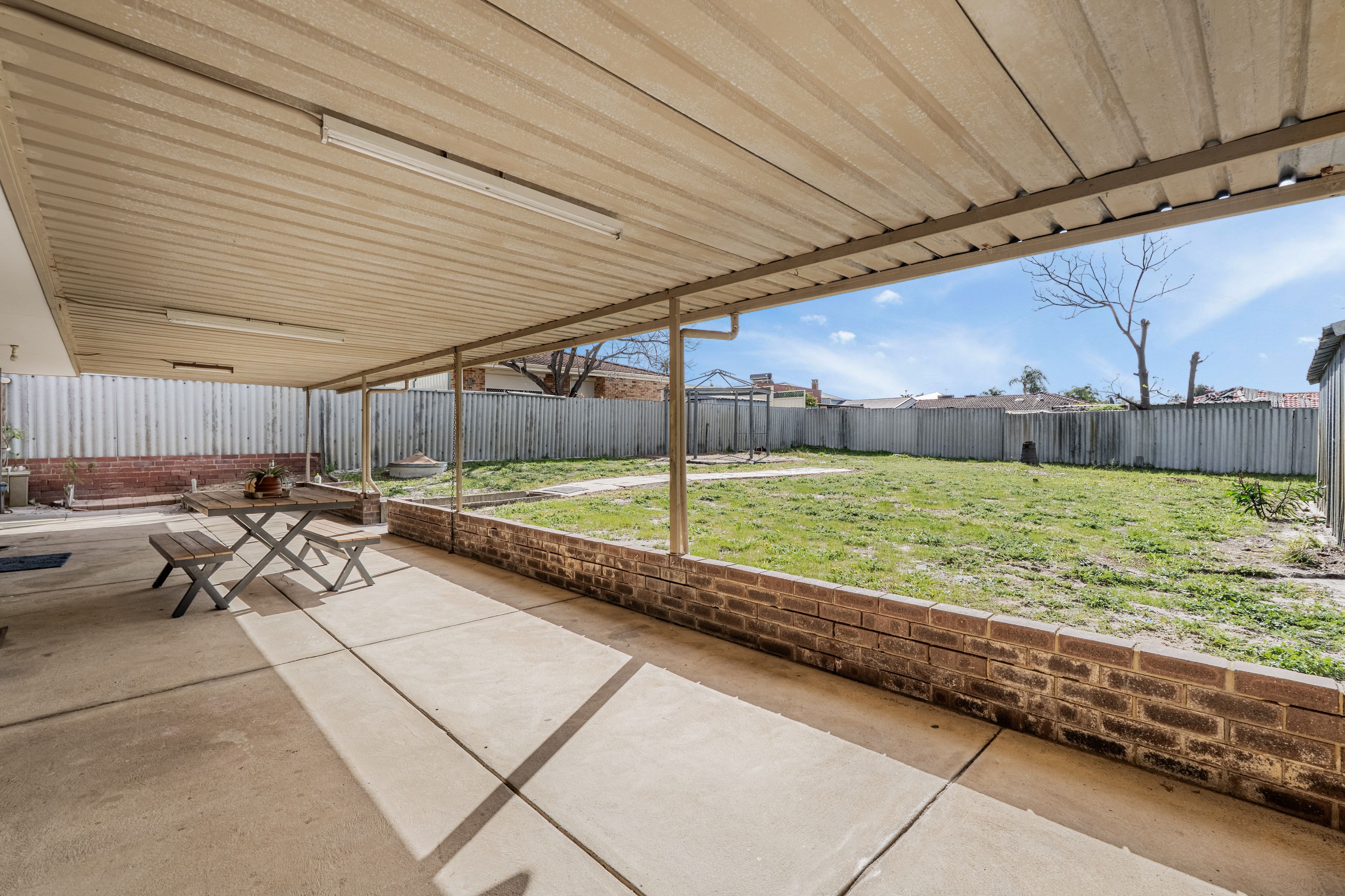 27 Cuttler Avenue — photo 30 of 30