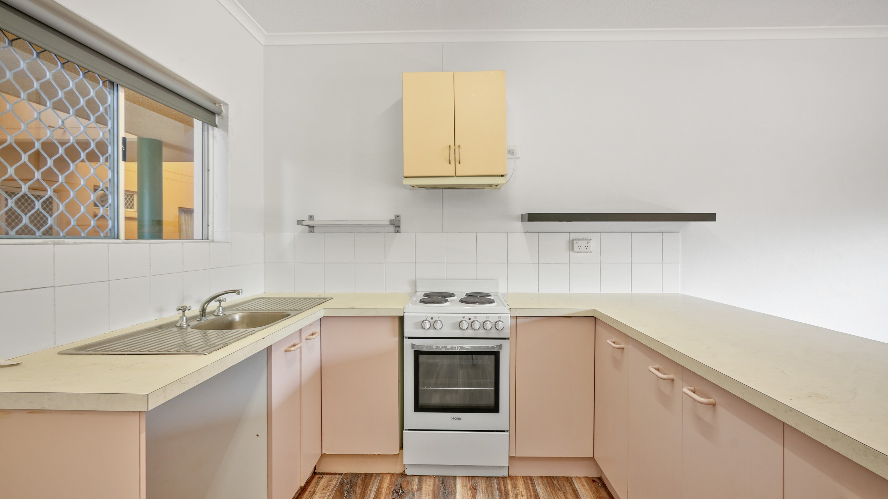 210/191 Mcleod Street, Cairns North, QLD 4870