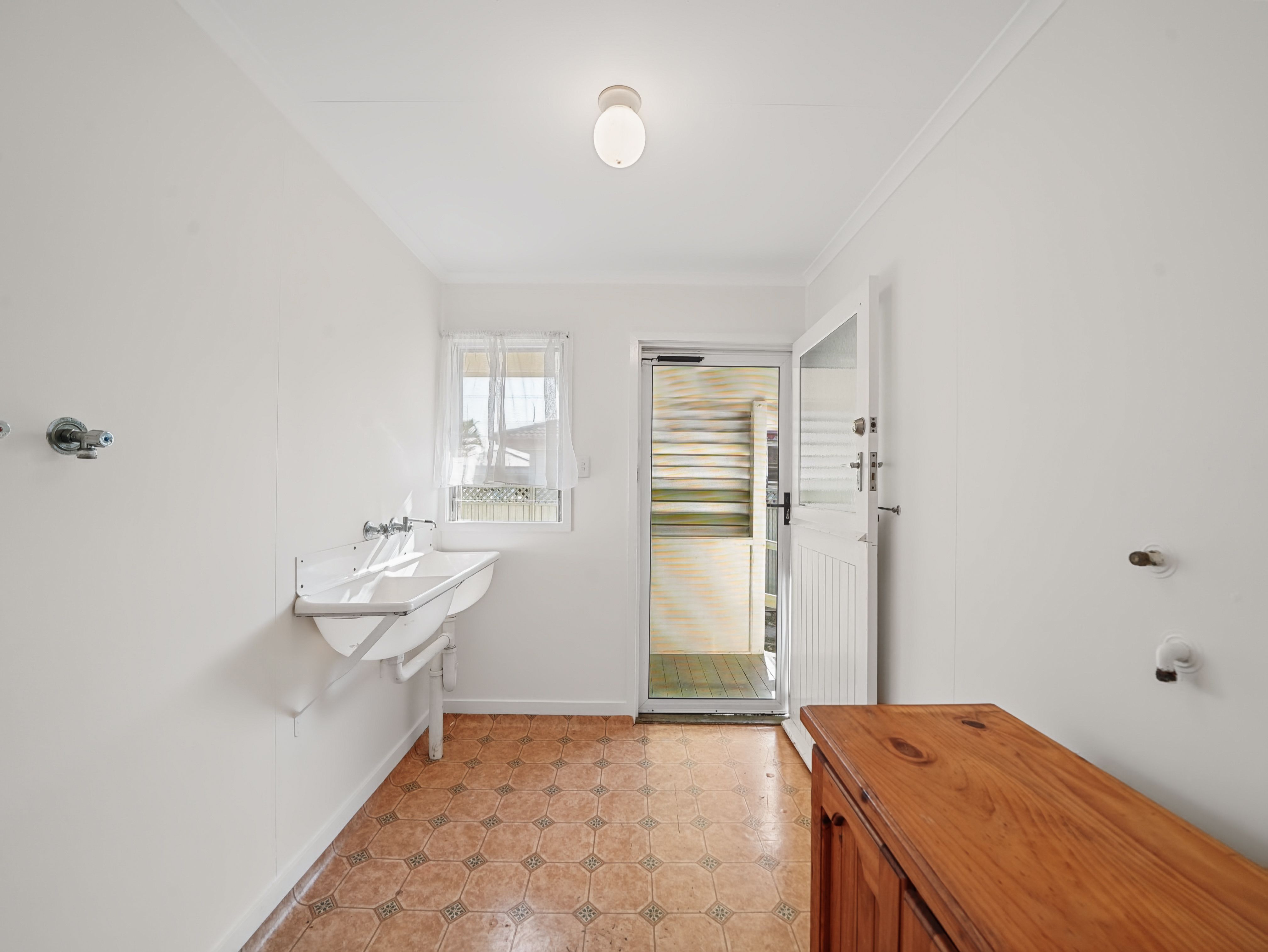 24 Highland Street — photo 10 of 23