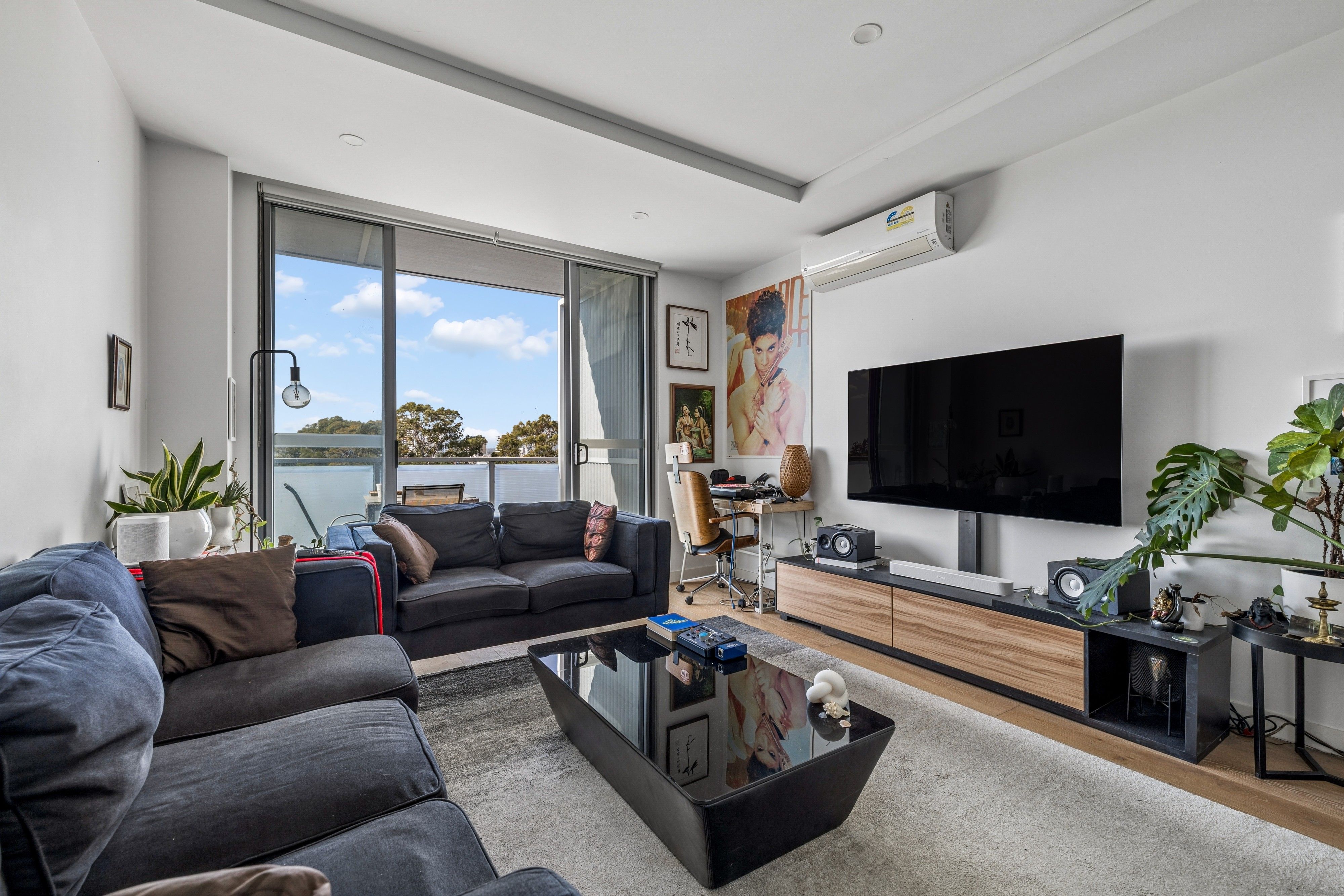 501/250 Liverpool Road — photo 3 of 15