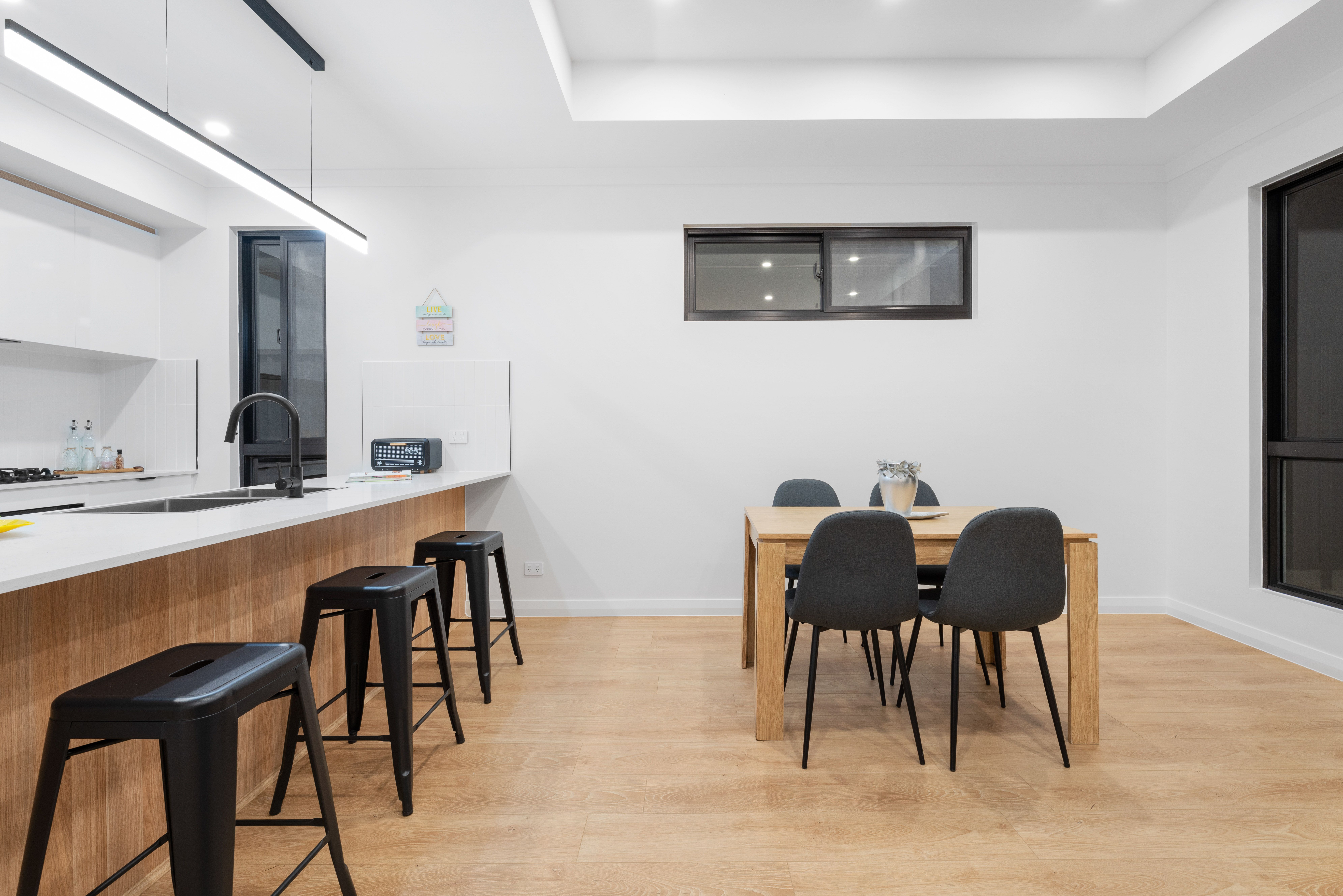 29 Guildford Street — photo 6 of 27