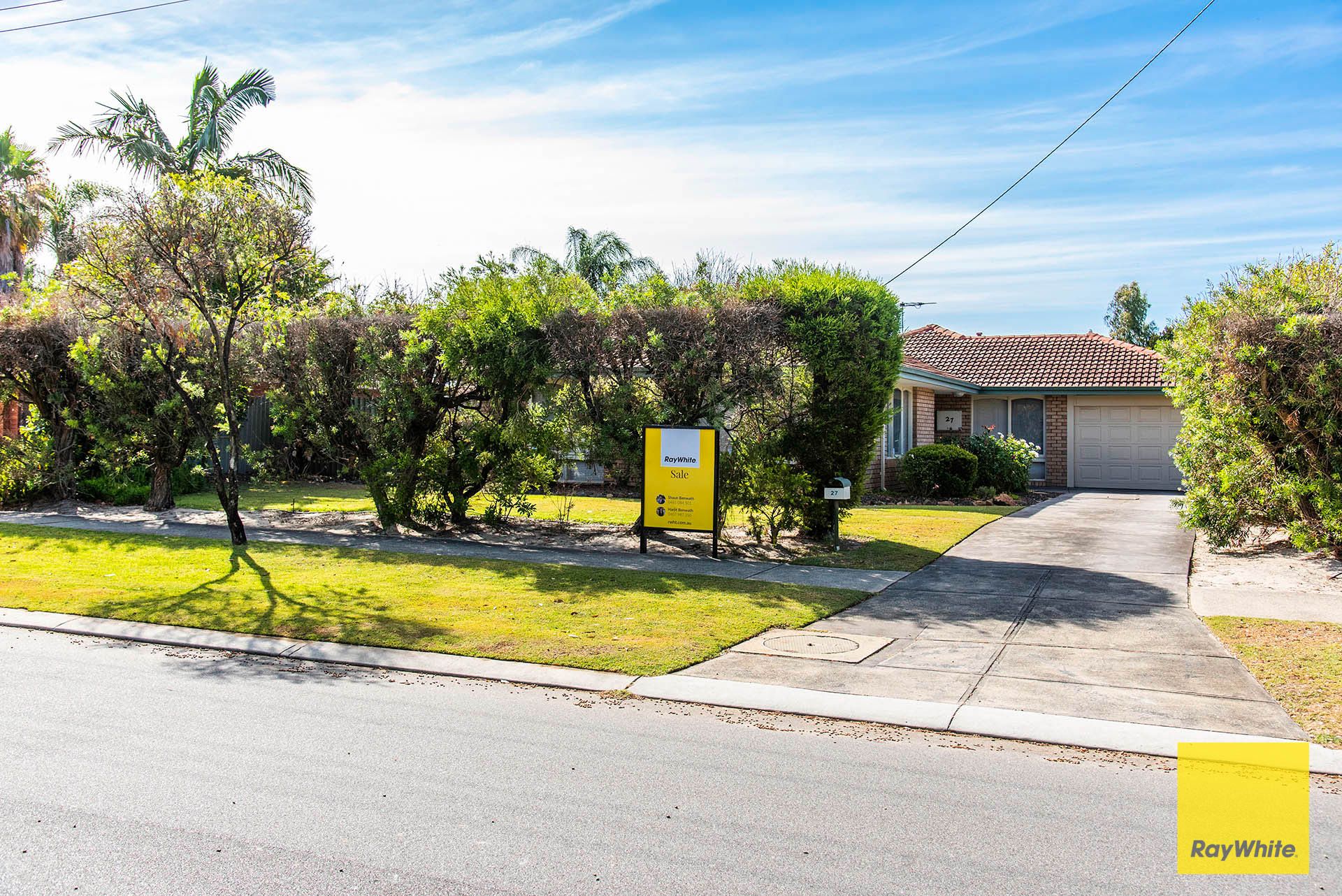27 Sutherland Drive, Thornlie WA 6108