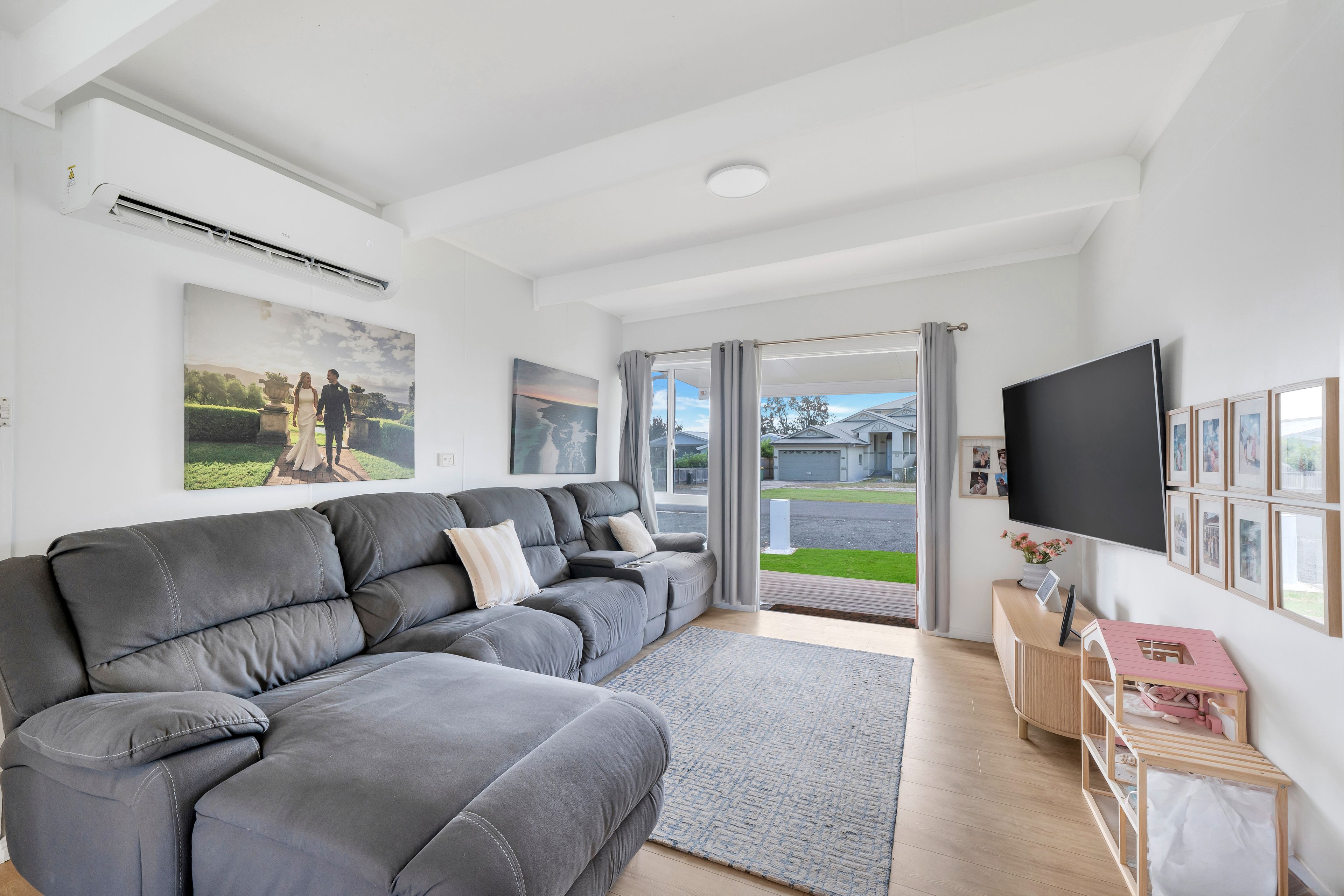 49 Kincumber Crescent — photo 9 of 20