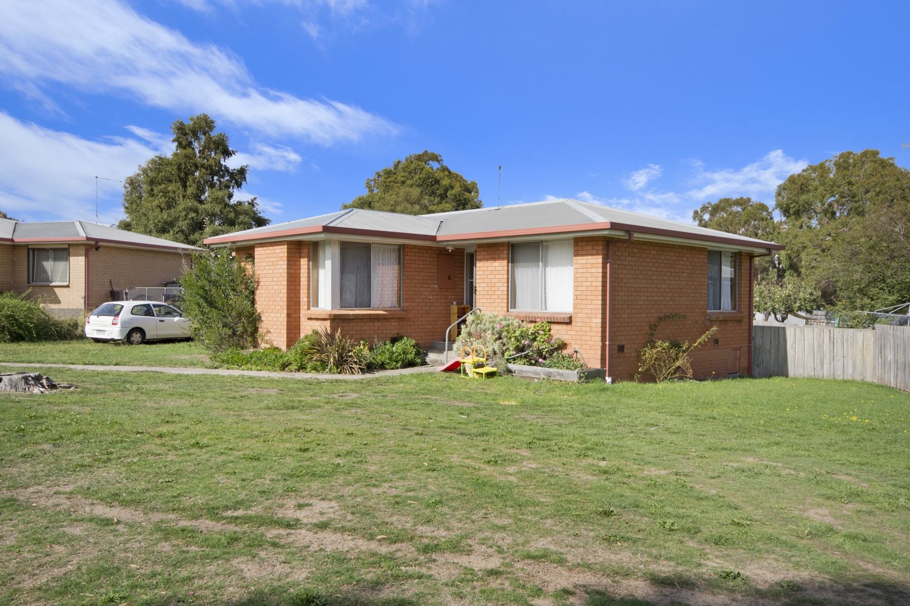 33 Pioneer Parade, Ravenswood TAS 7250