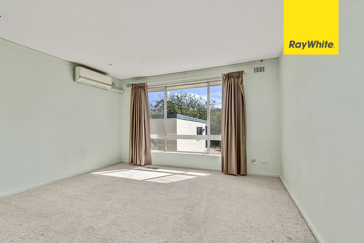 15 Templeton Street, Cook, ACT 2614