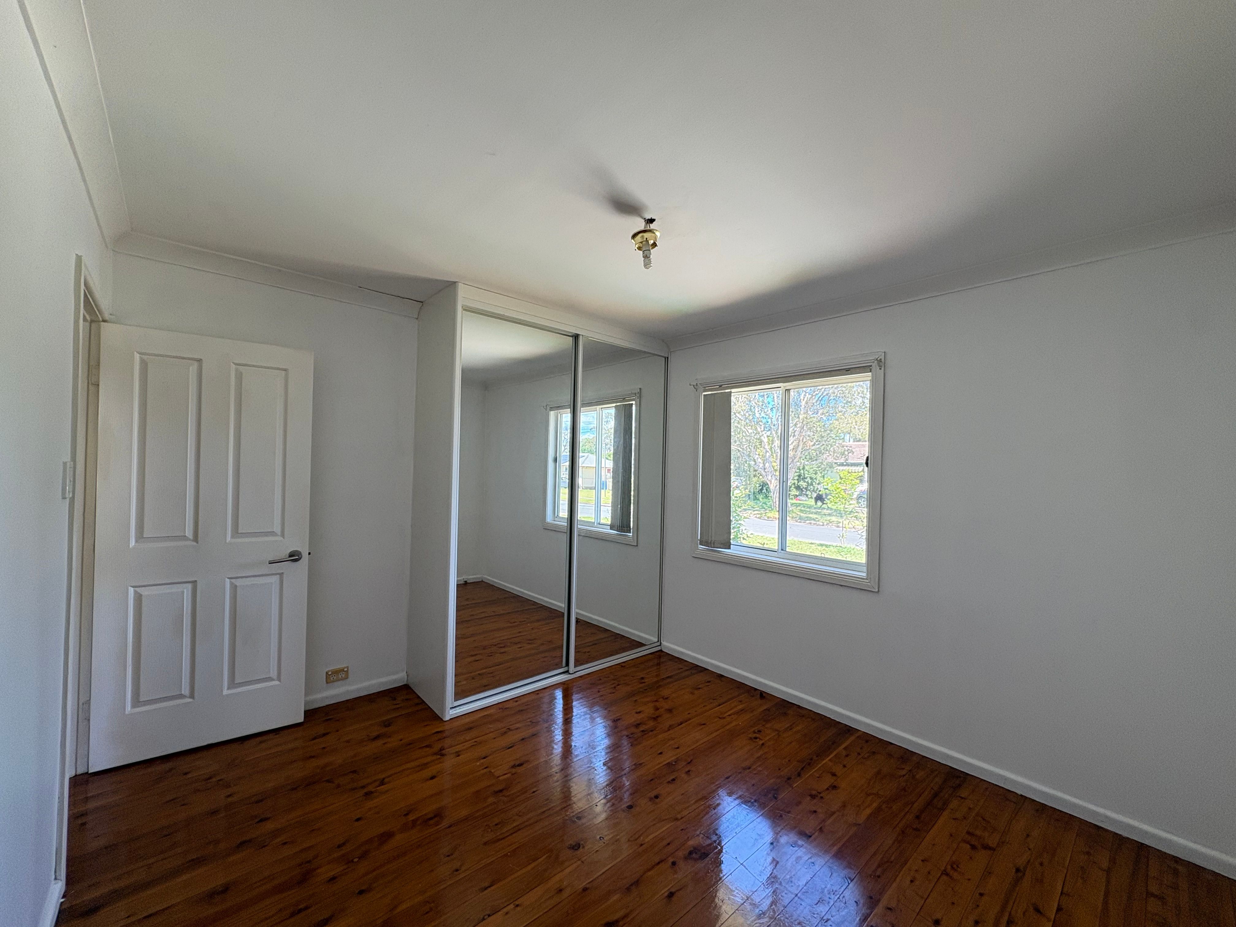 102 Maple Road — photo 3 of 7