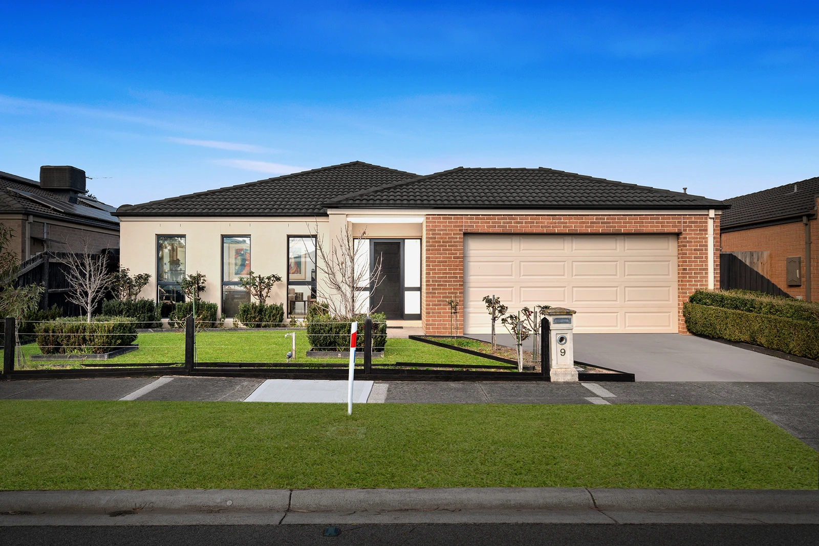 9 Kingsbarn Court, Cranbourne, VIC 3977