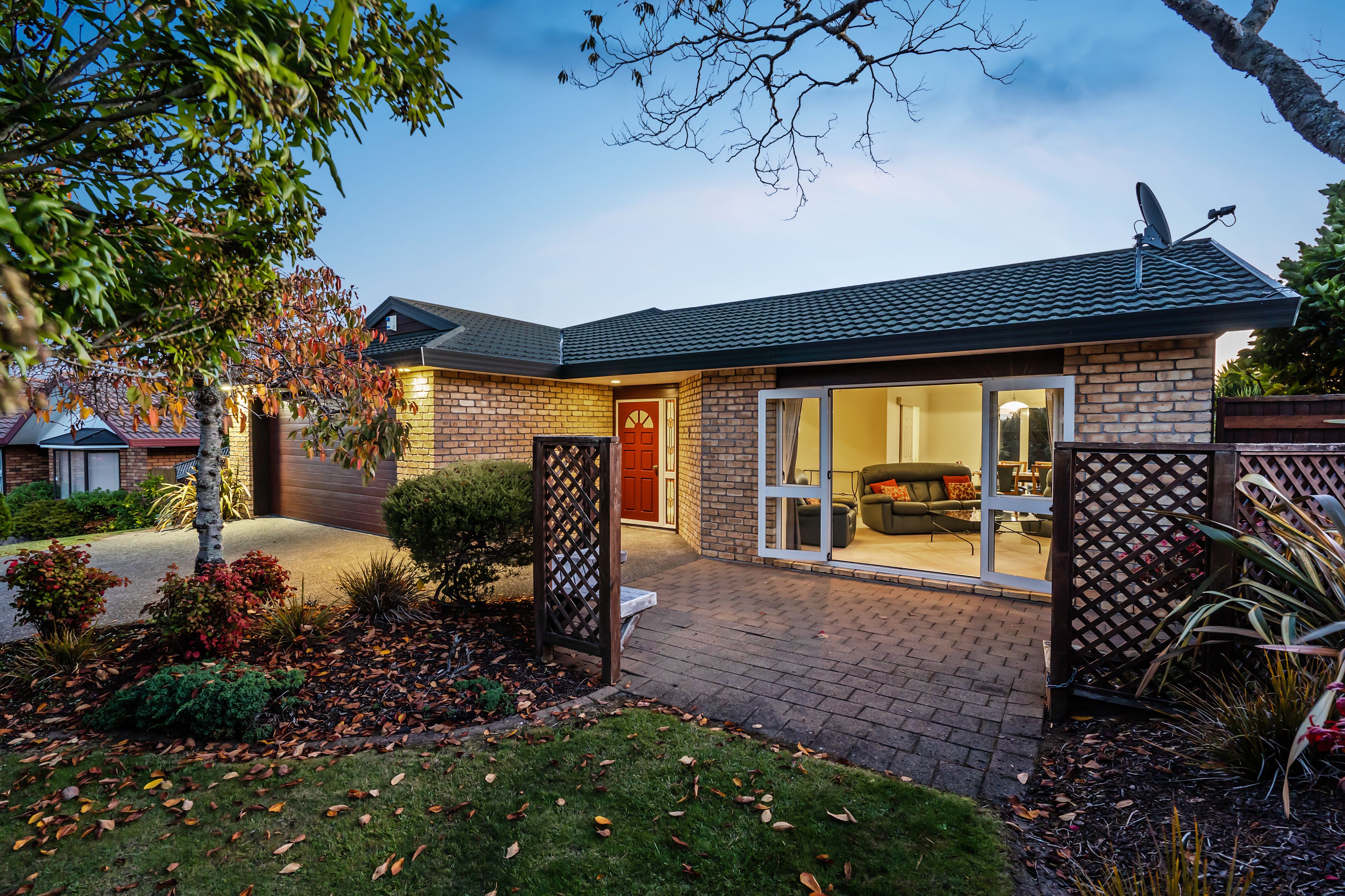 9 Vivaldi Place, Mount Roskill, Auckland City