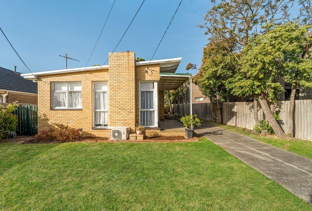 17 Harpley Street, Cheltenham VIC 3192