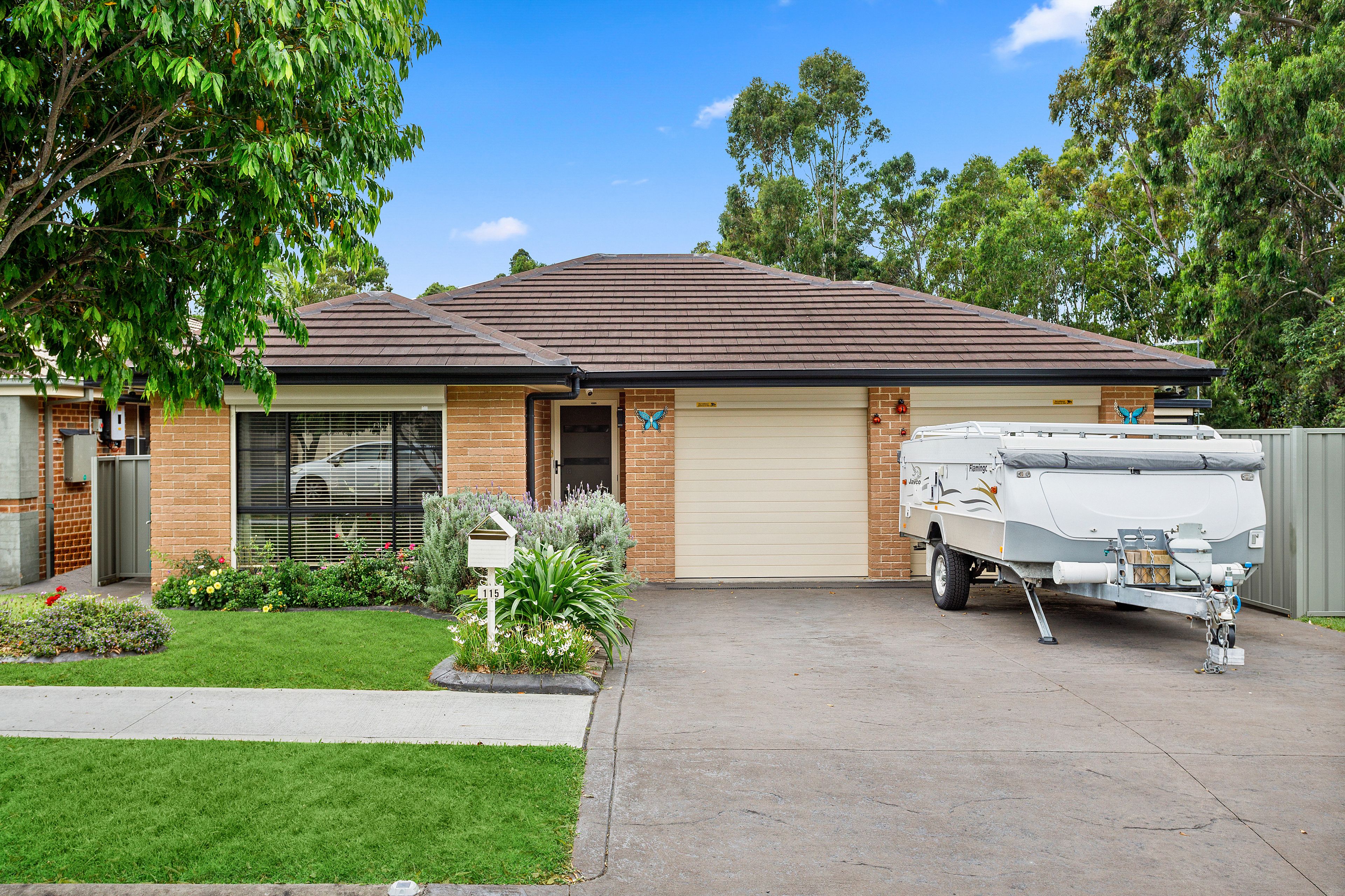 115 Daintree Drive, Albion Park NSW 2527