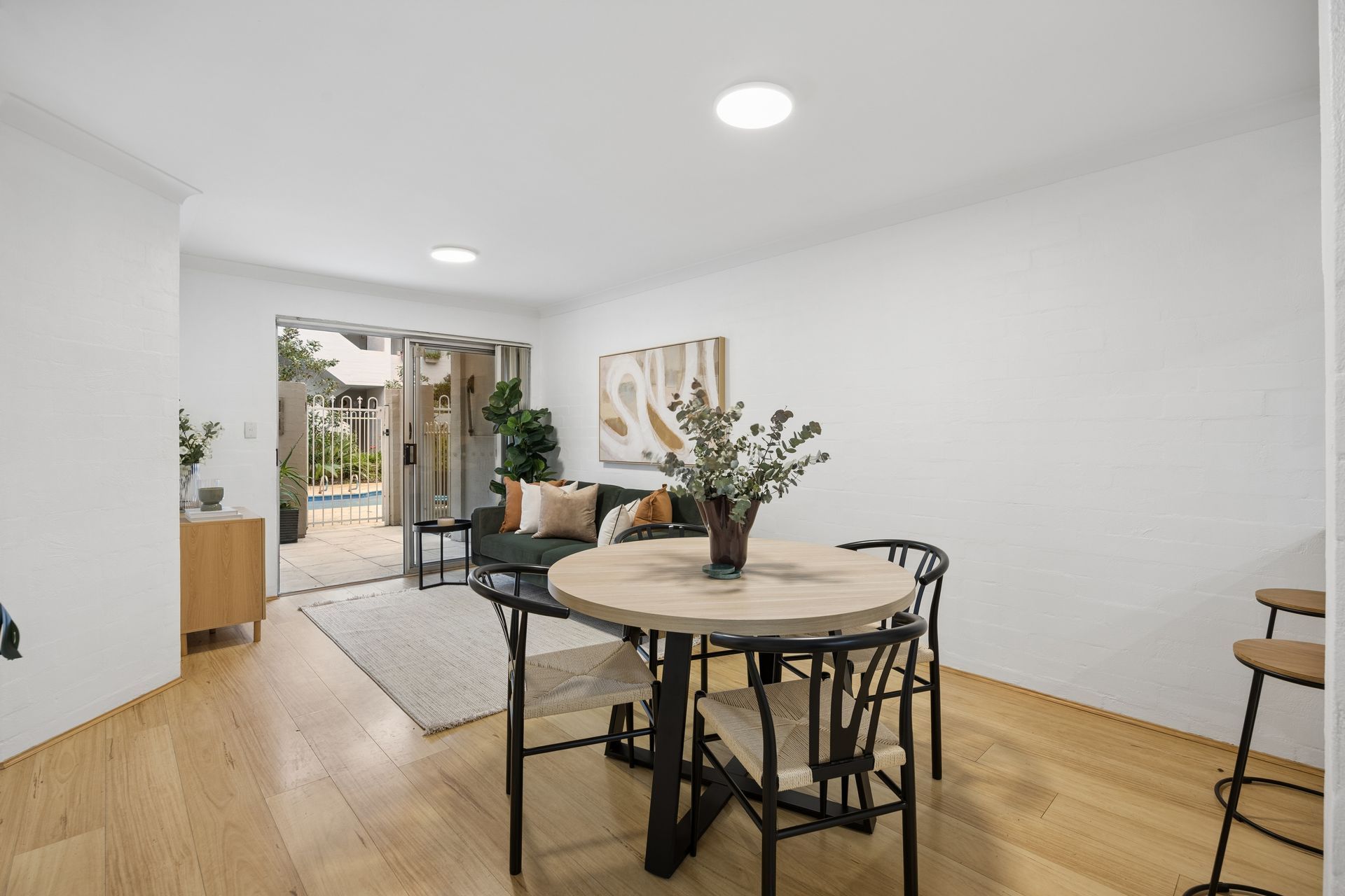 13/34 Smith Street — photo 3 of 26