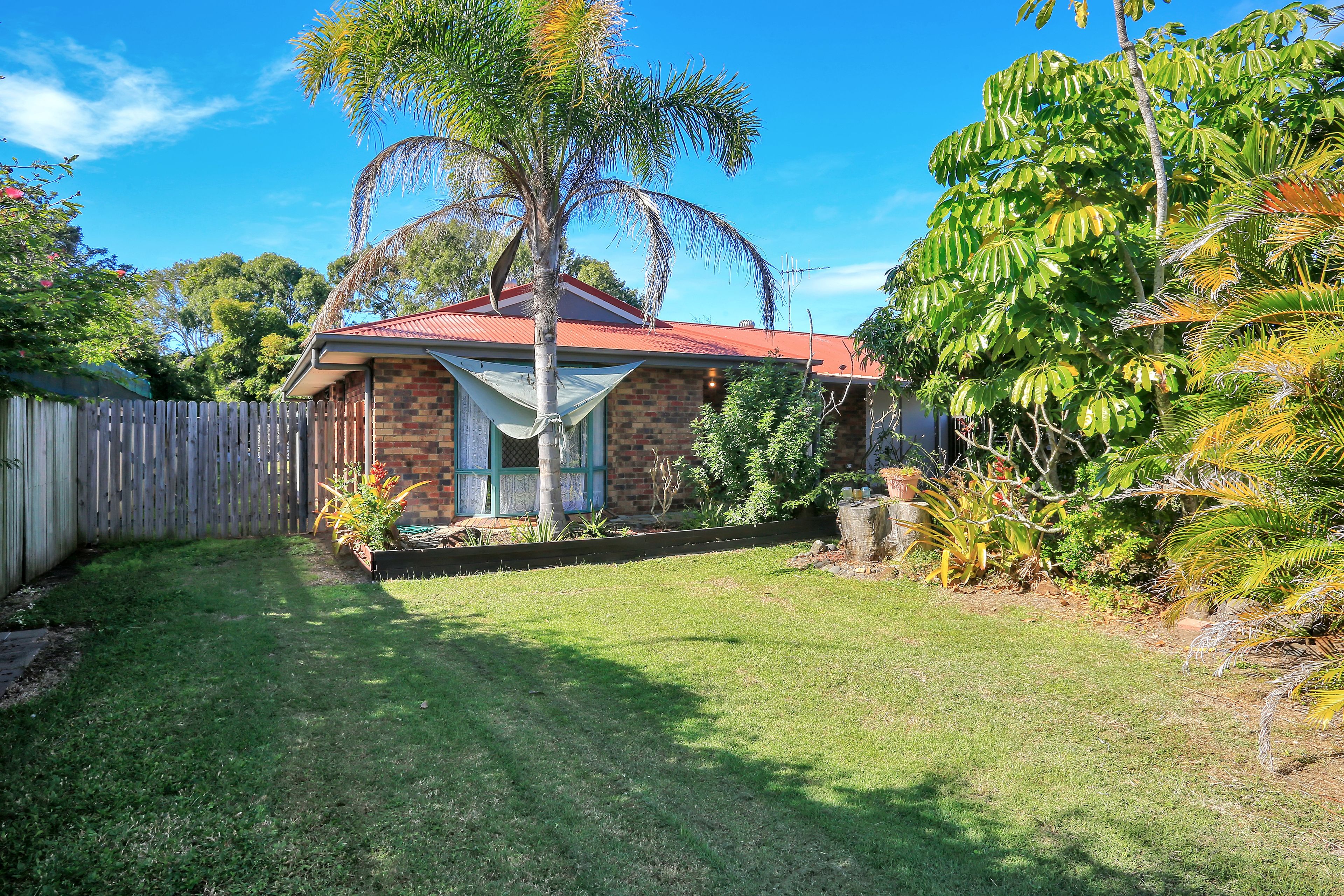 46 Ocean Street, Burnett Heads, QLD 4670
