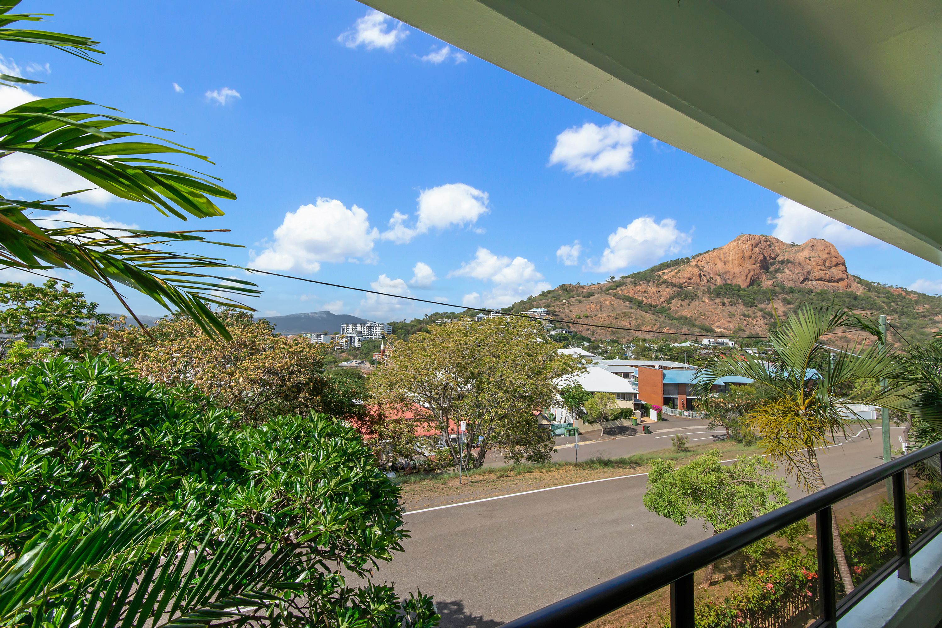 15 Hale Street, North Ward QLD 4810