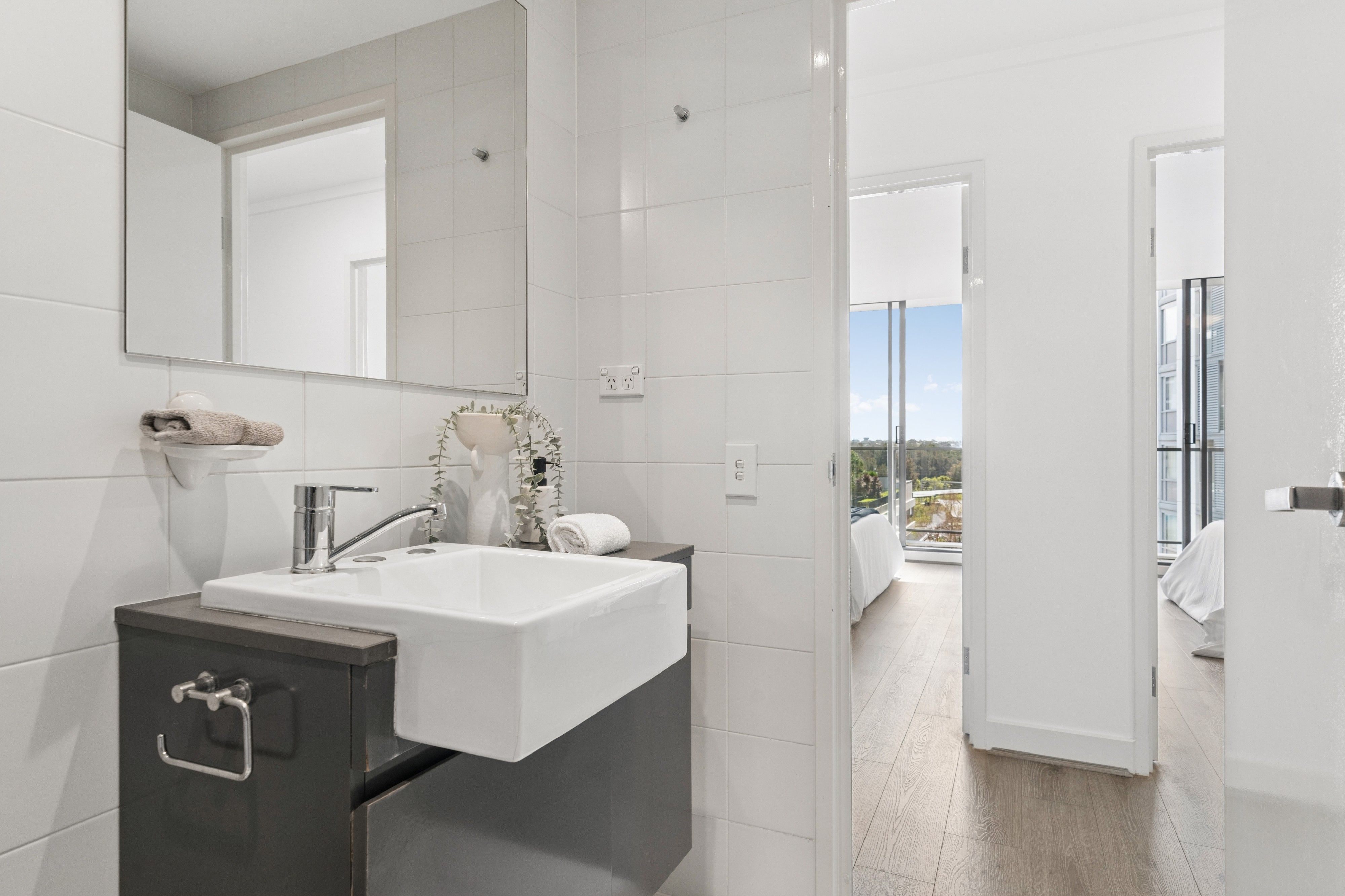 607/35A Arncliffe Street — photo 7 of 23