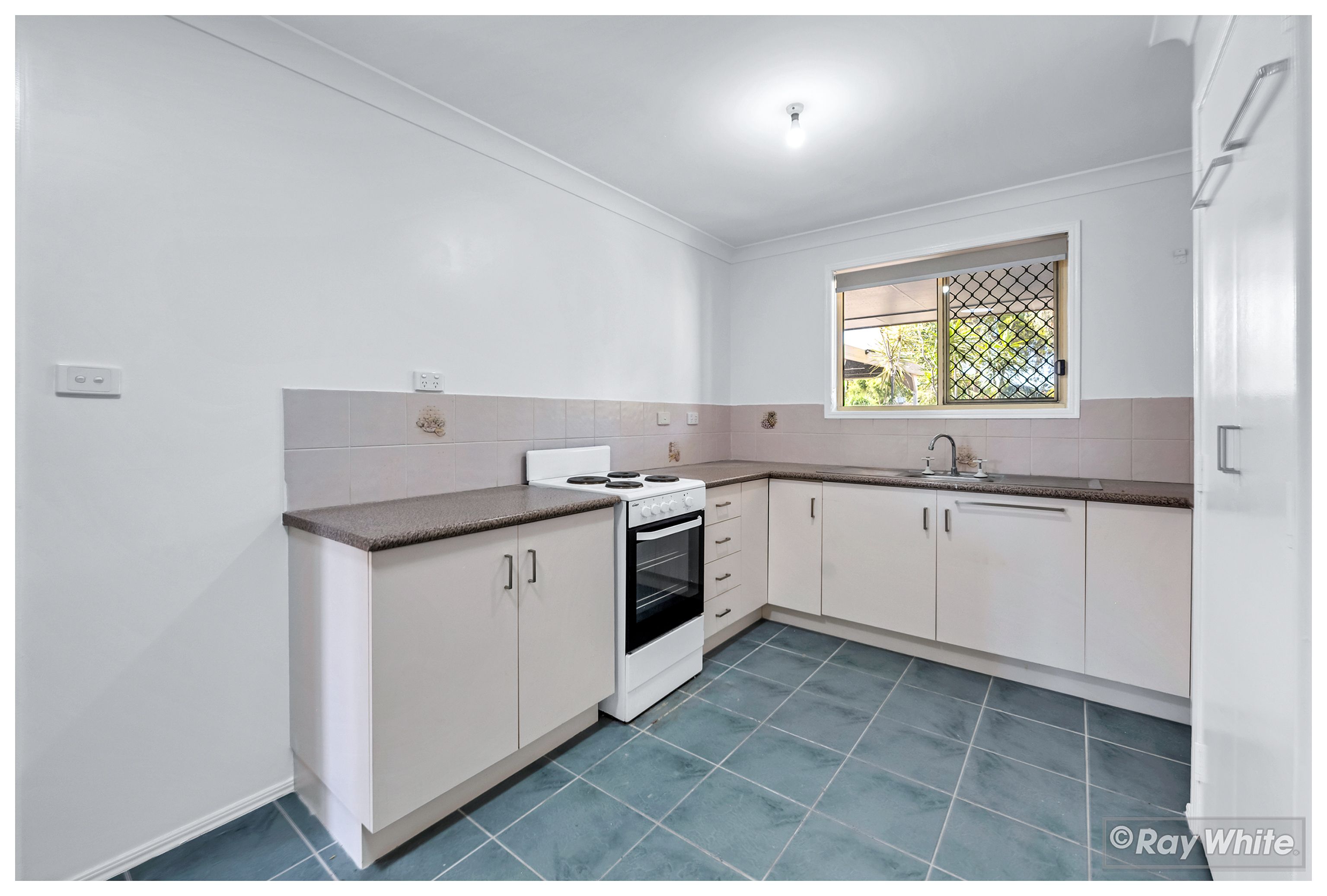 11 Meilland Street, Parkhurst, QLD 4702