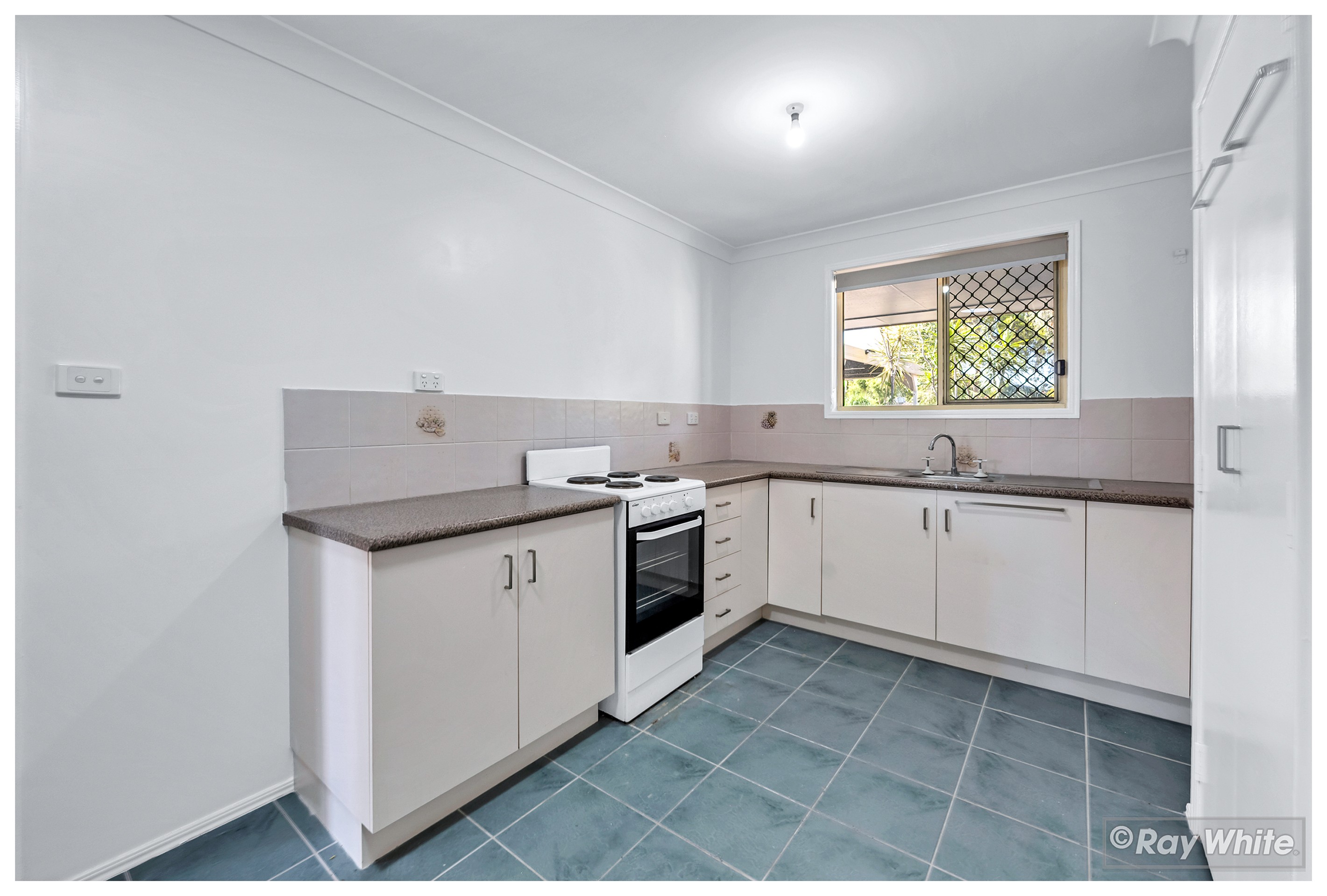 11 Meilland Street, Parkhurst, QLD 4702