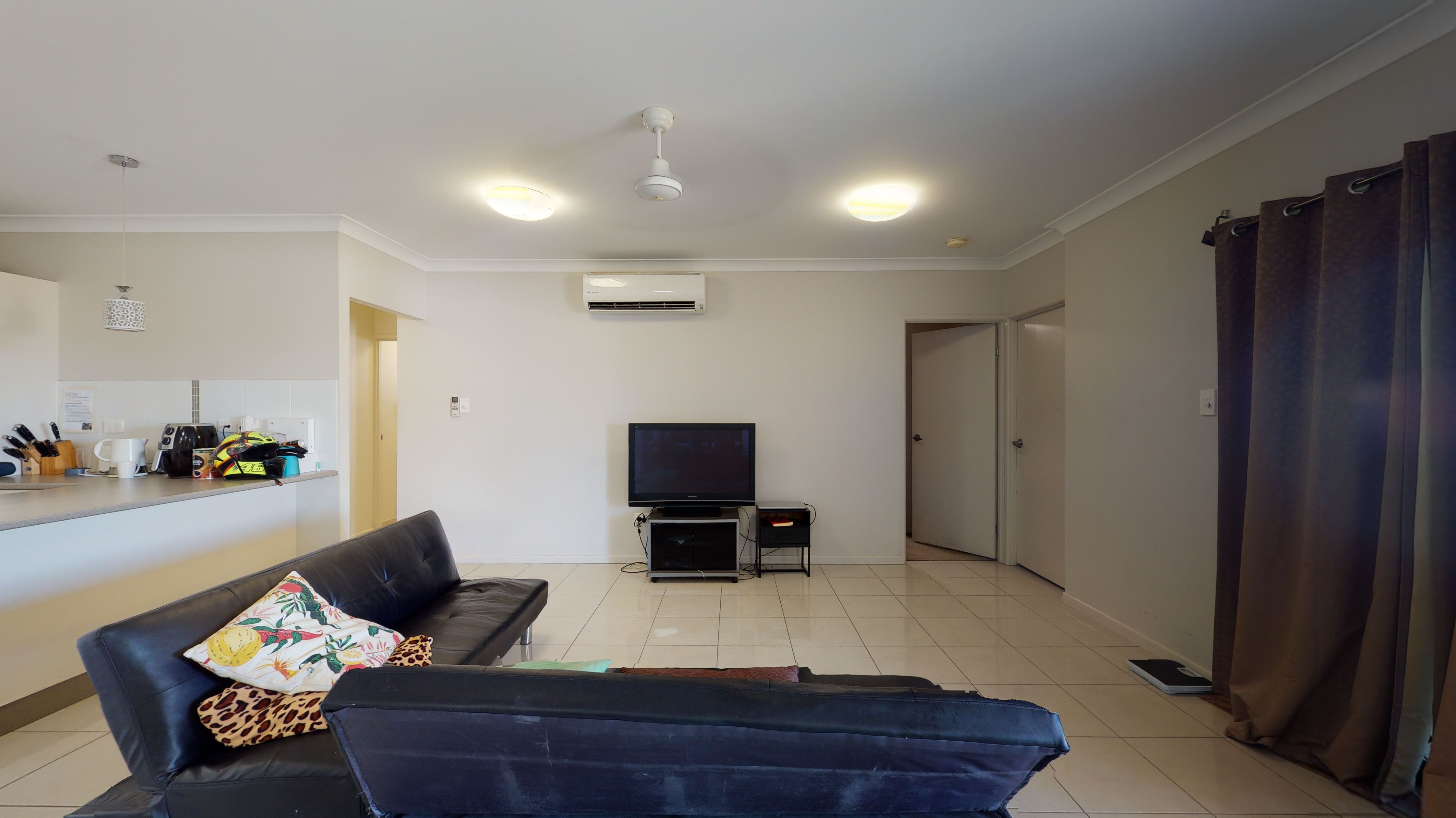 24 Girraween Avenue — photo 9 of 12