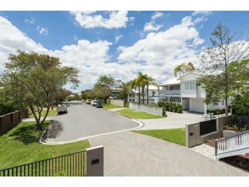 41 Simon Street, Yeronga, QLD 4104