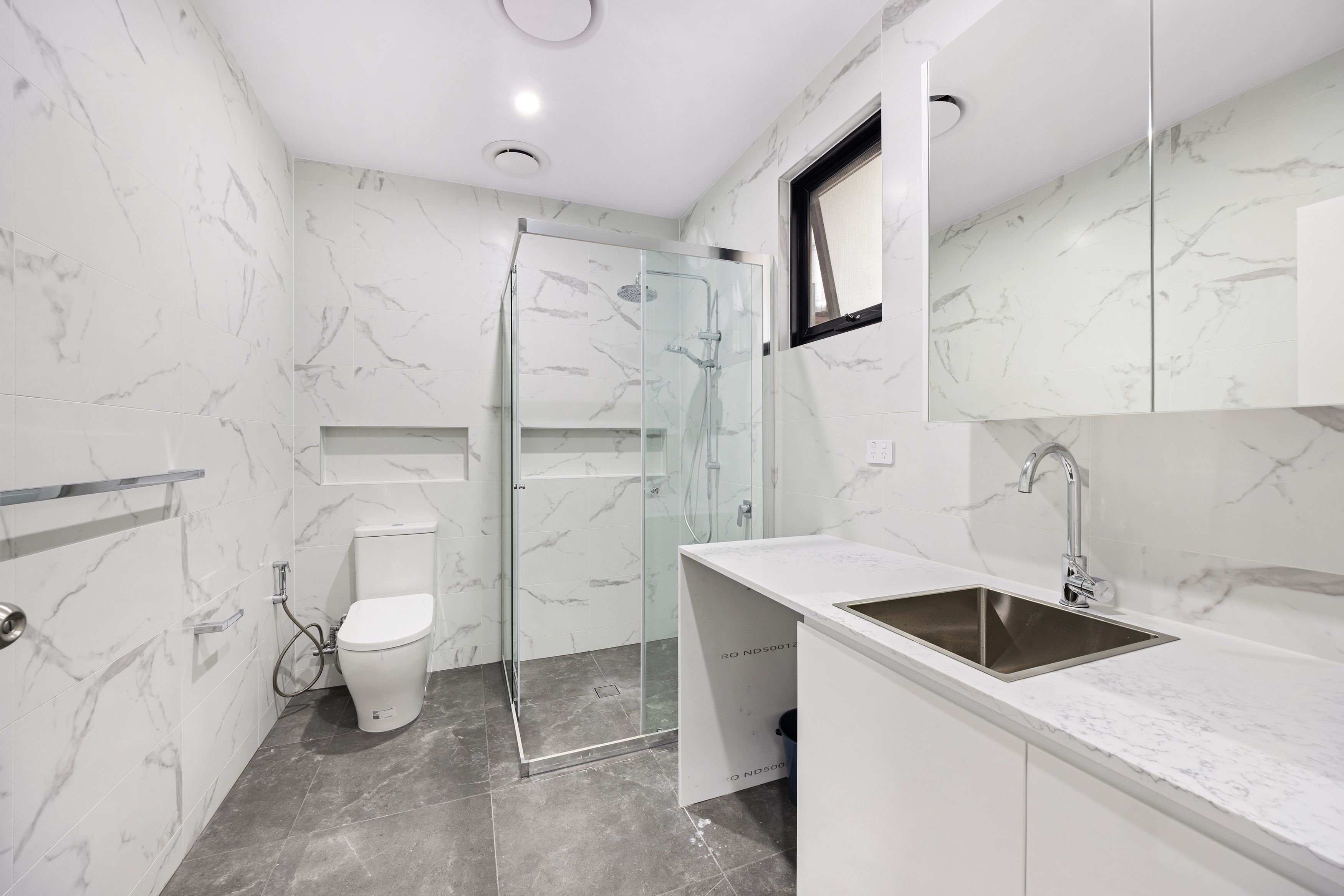 13 John Street — photo 6 of 7