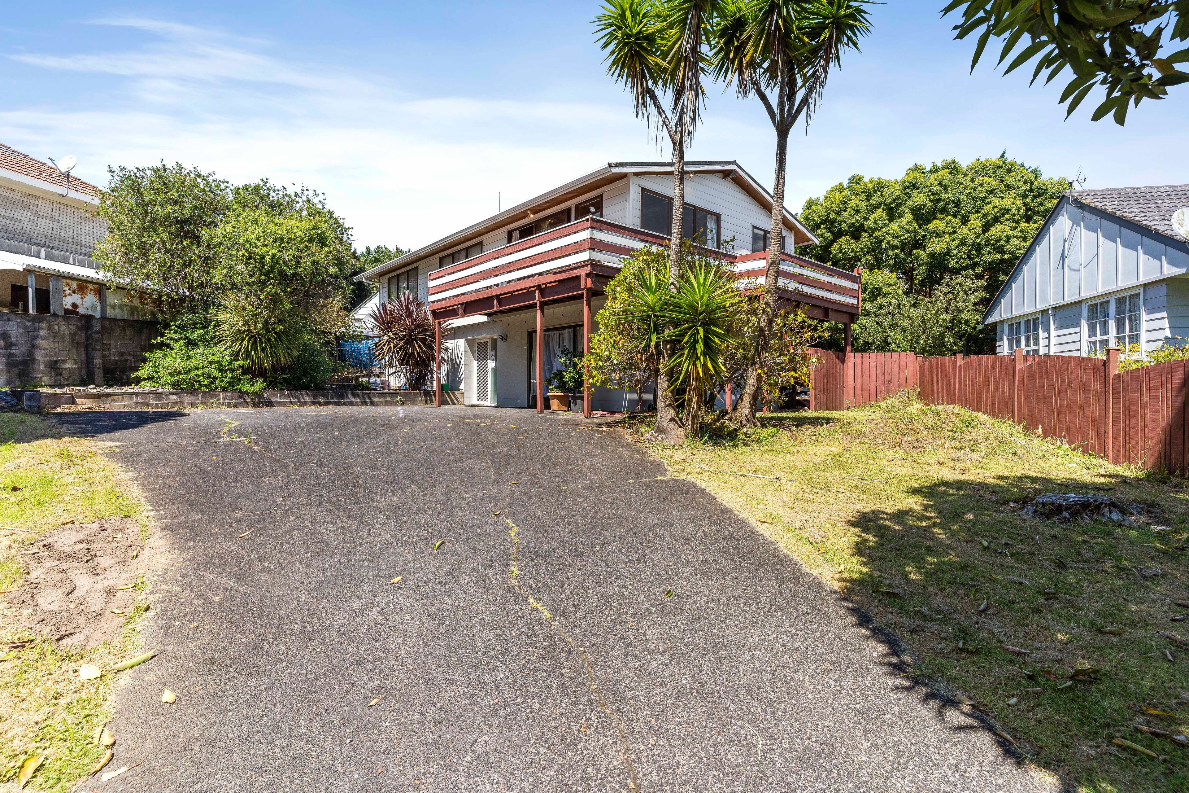 4 Sikkim Crescent, Clover Park, Manukau City