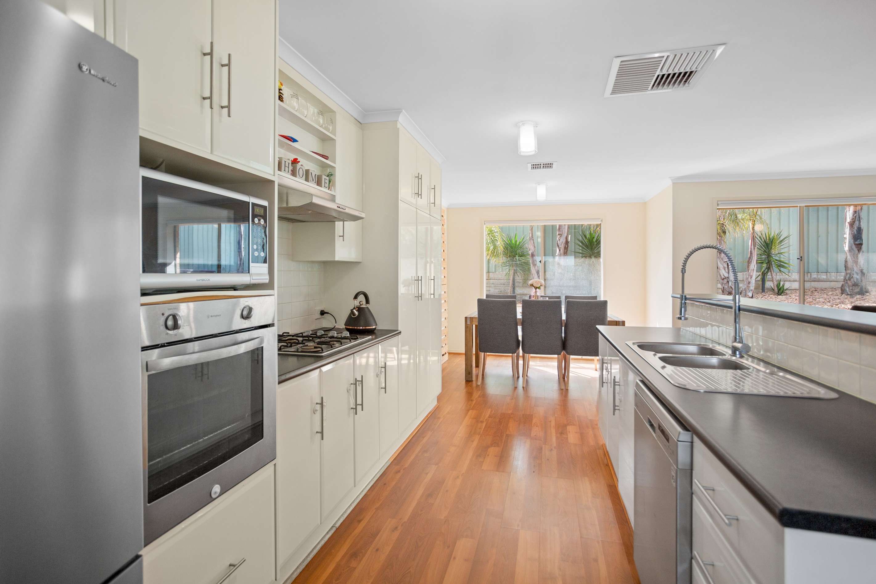 83 Kingfisher Drive, Hewett, SA 5118