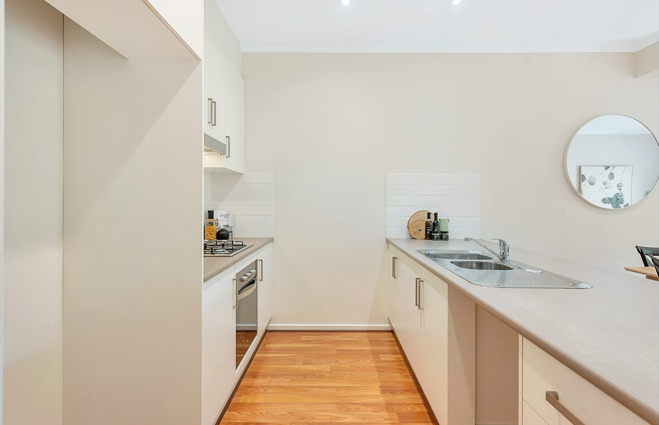 2/1-3 Mary Street — photo 6 of 12