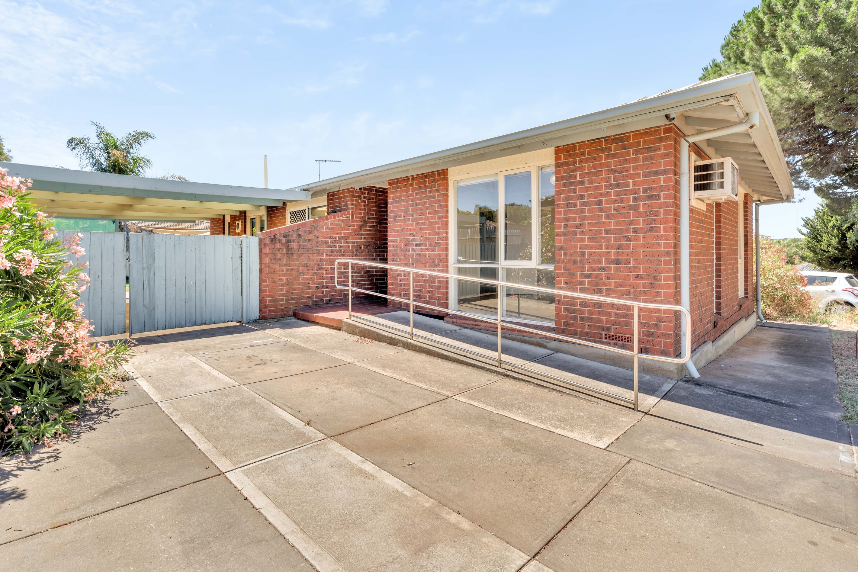9 Charlotte Drive, Morphett Vale, SA 5162