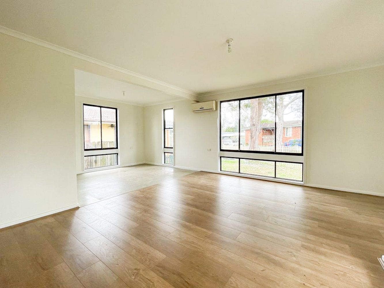 8 Kew Way, Airds, NSW 2560