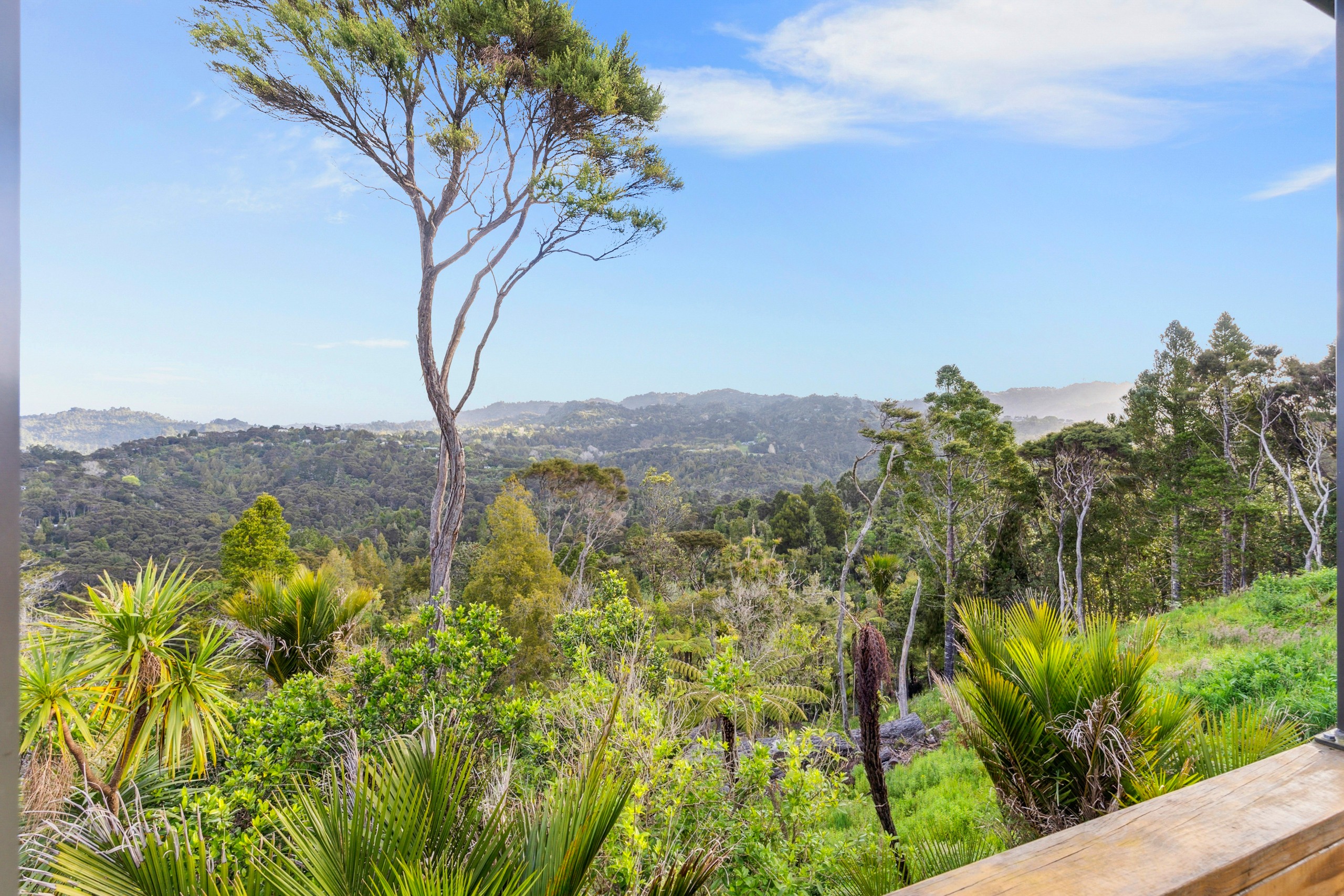 220 Forest Hill Road, Waiatarua, Waitakere City