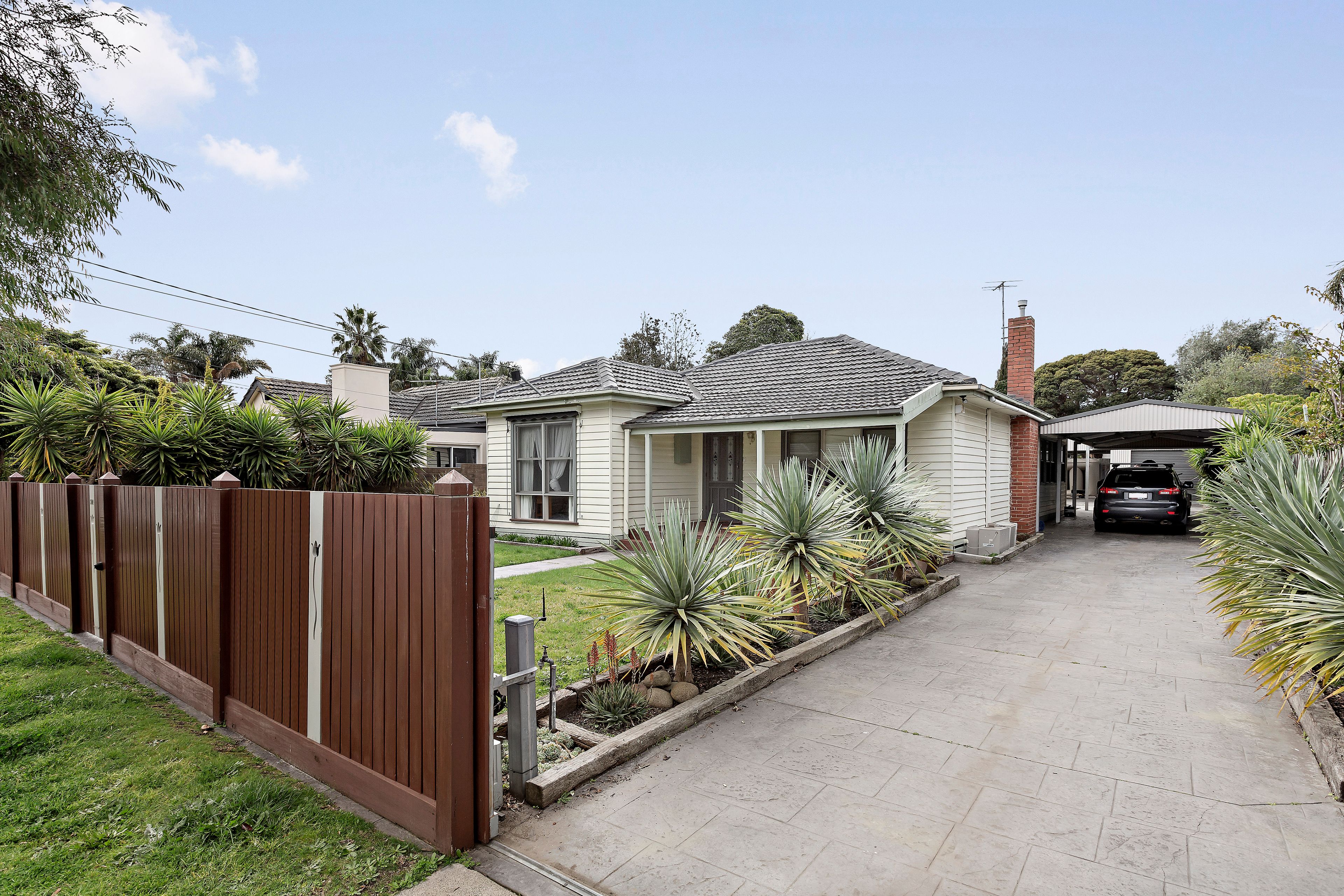 4 Golf View Road, Heatherton, VIC 3202 Sold House Ray White Cheltenham