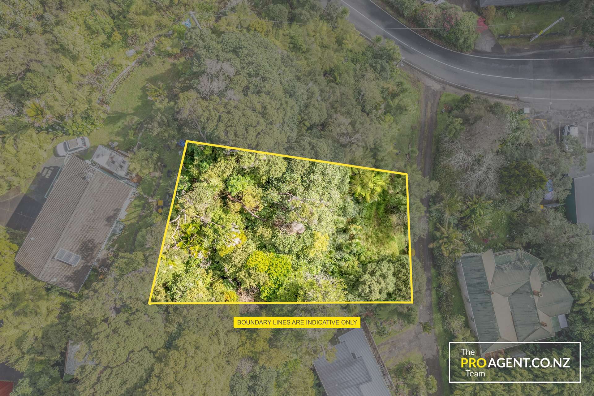 1184 Huia Road photo 0