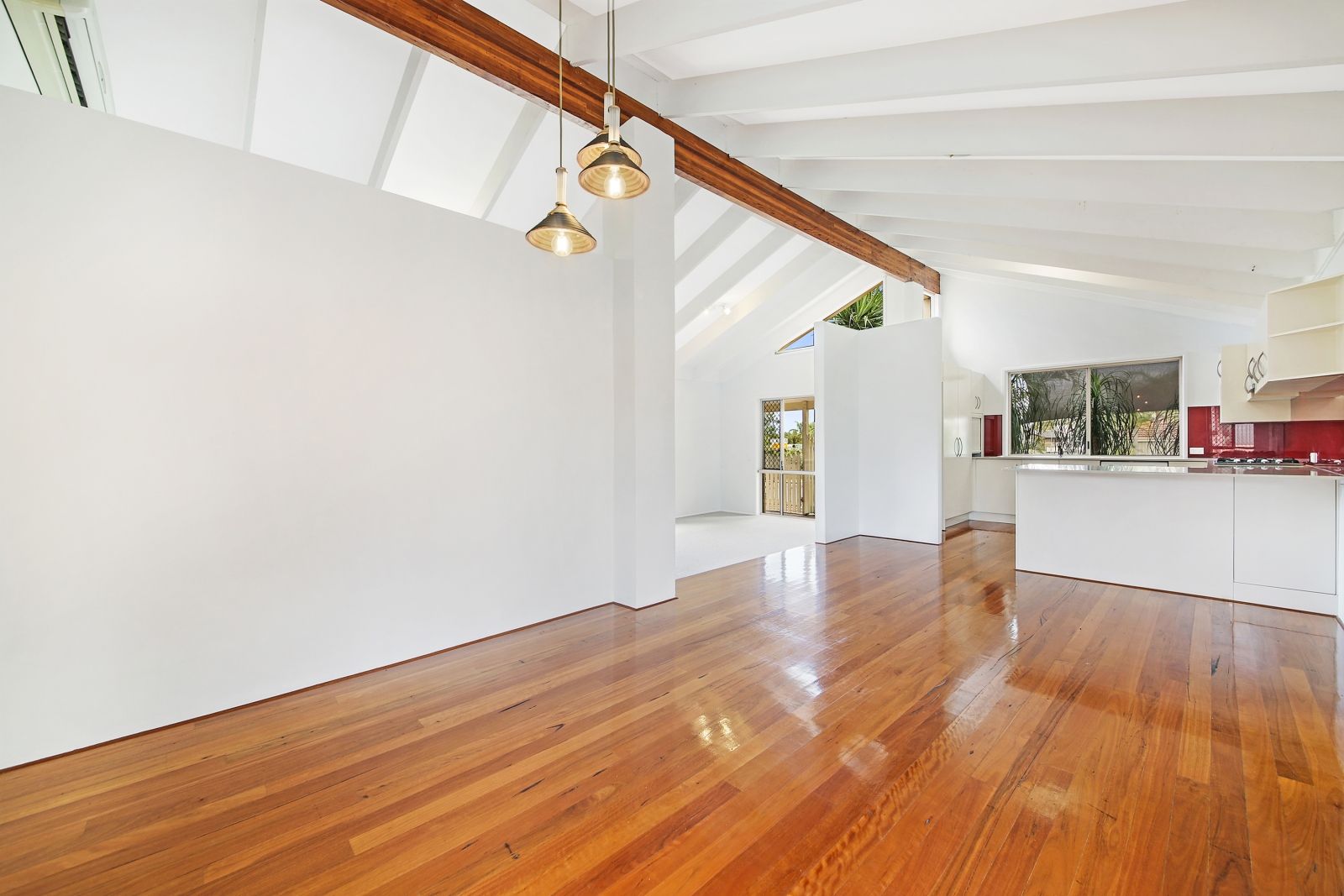 1 Essendon Close, Arundel QLD 4214