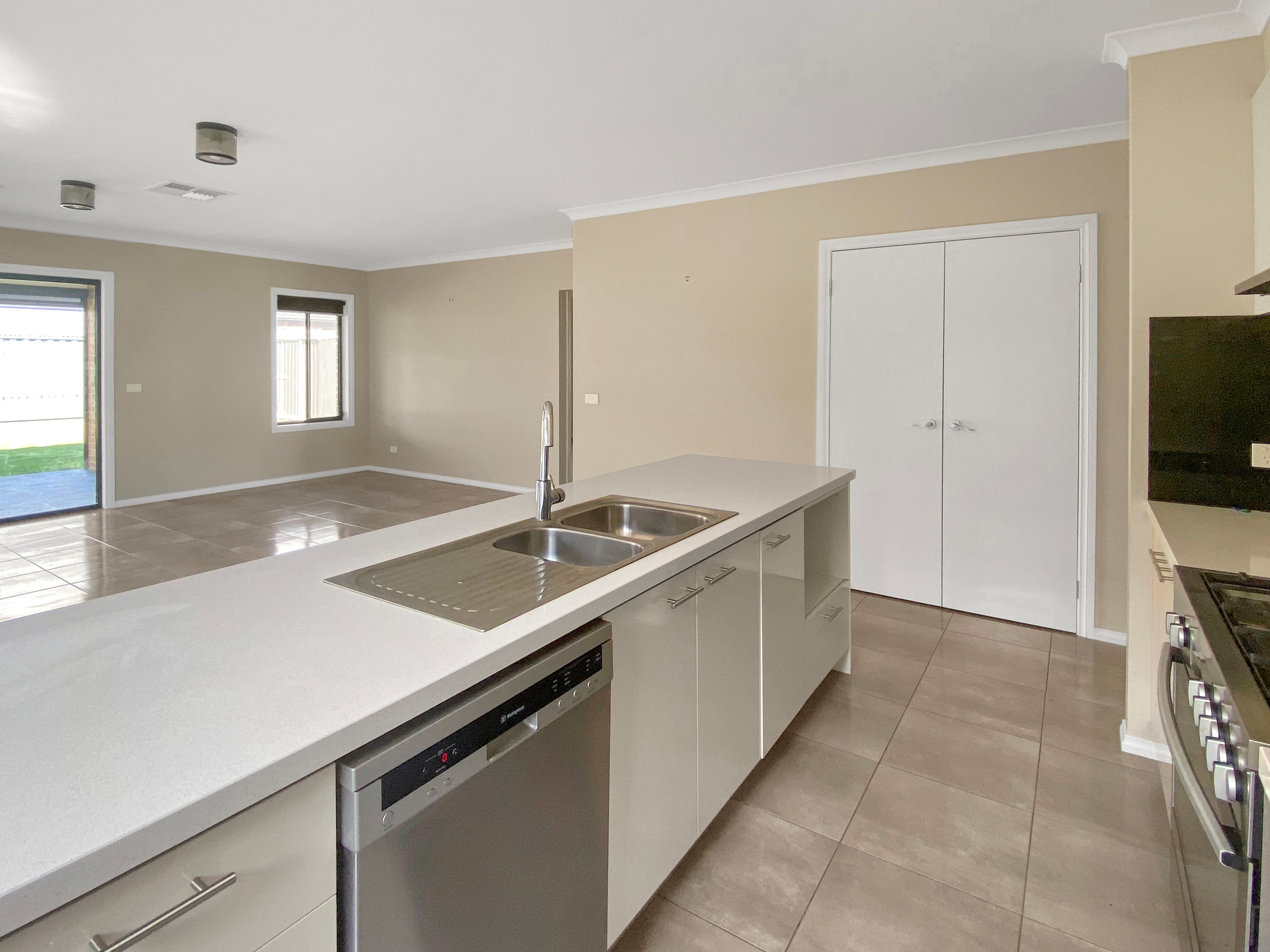4 Keane Street, Koroit, VIC 3282