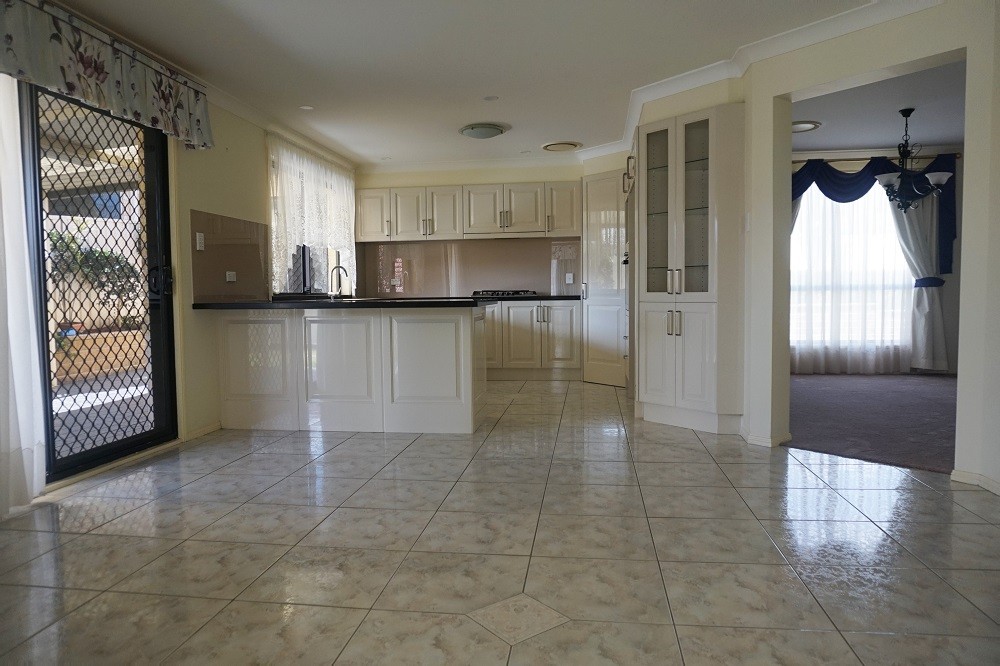 70 Glen Alphine Drive, Glen Alpine, NSW 2560