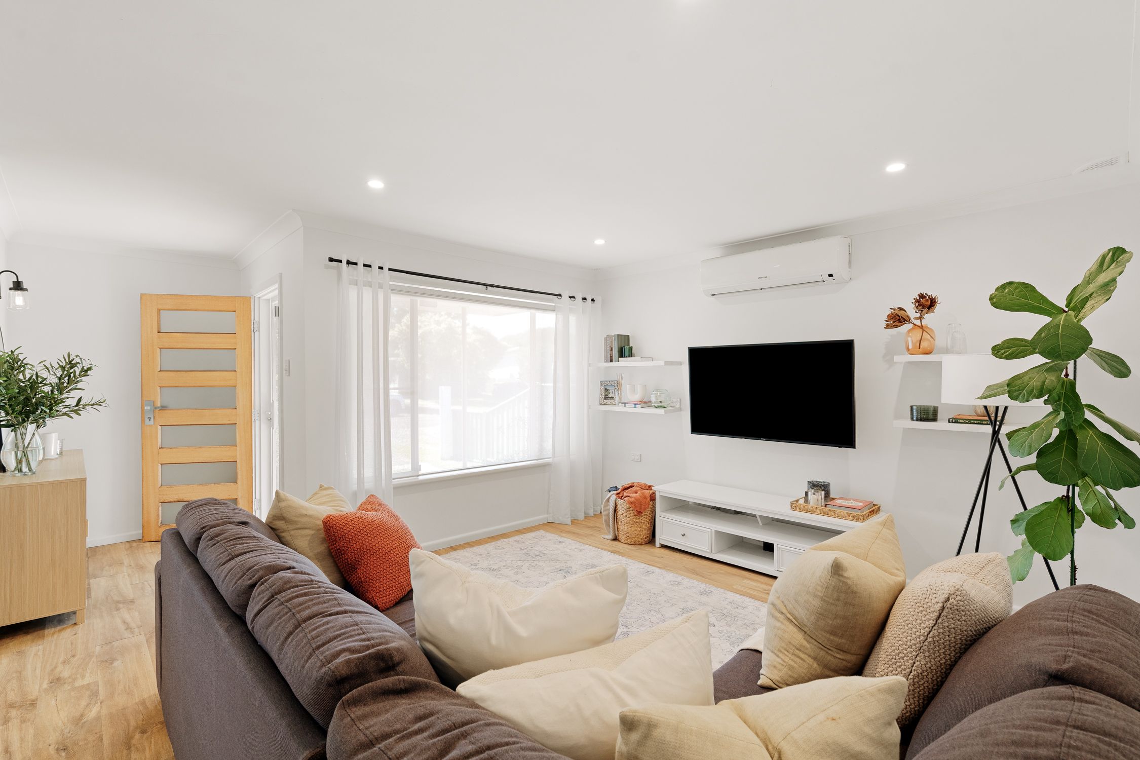 144 Paton Street — photo 9 of 29