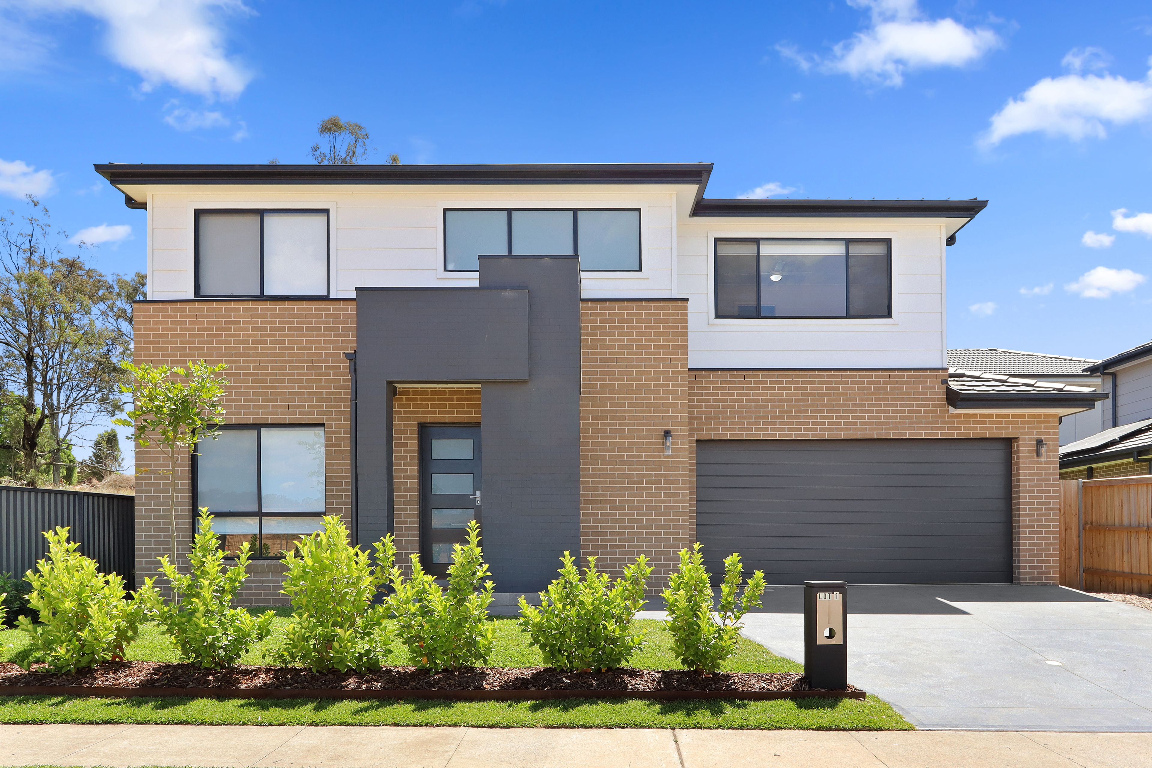 2 Bluegate Street, Box Hill NSW 2765