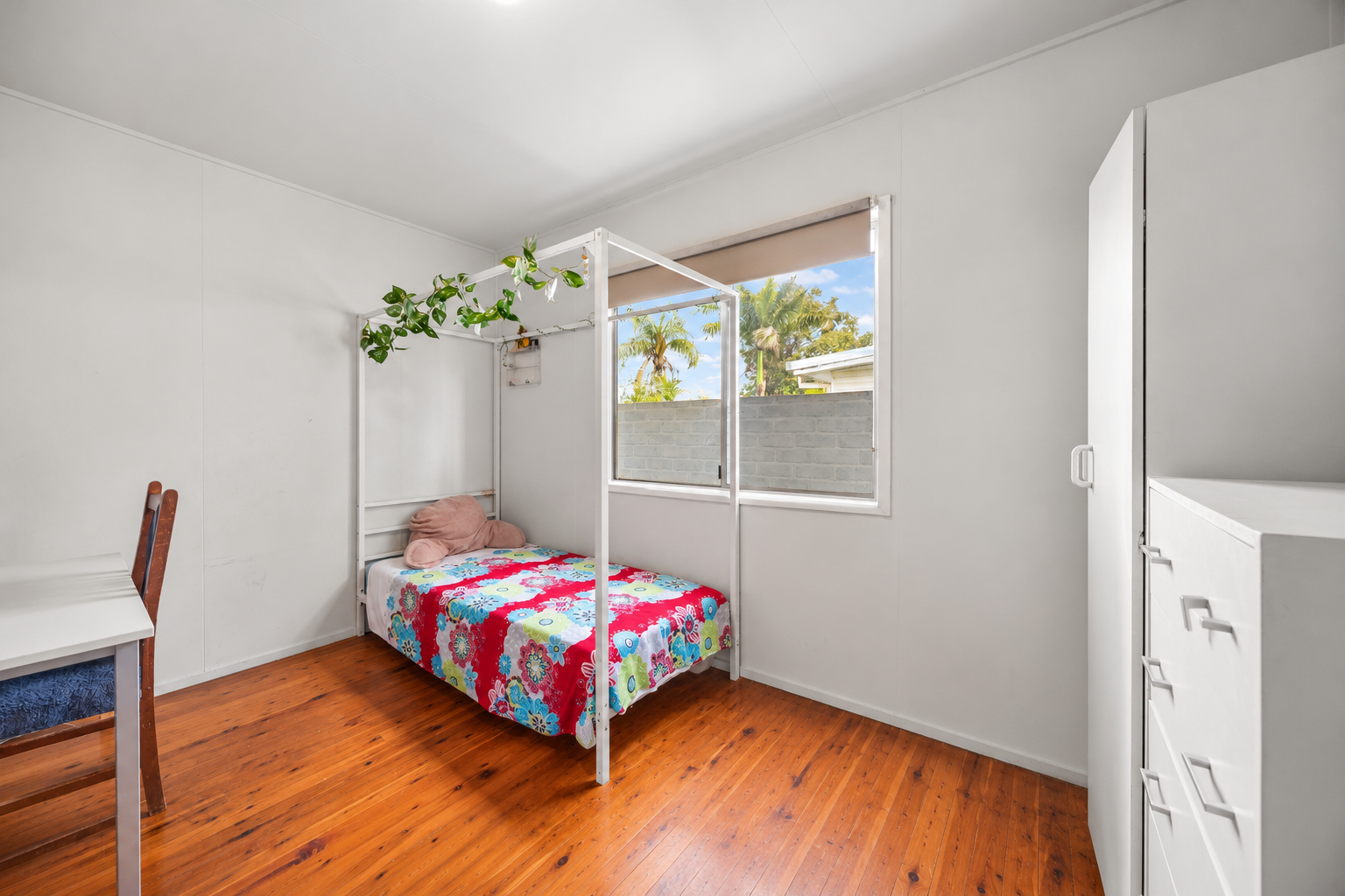 42 Aerodrome Road — photo 8 of 24