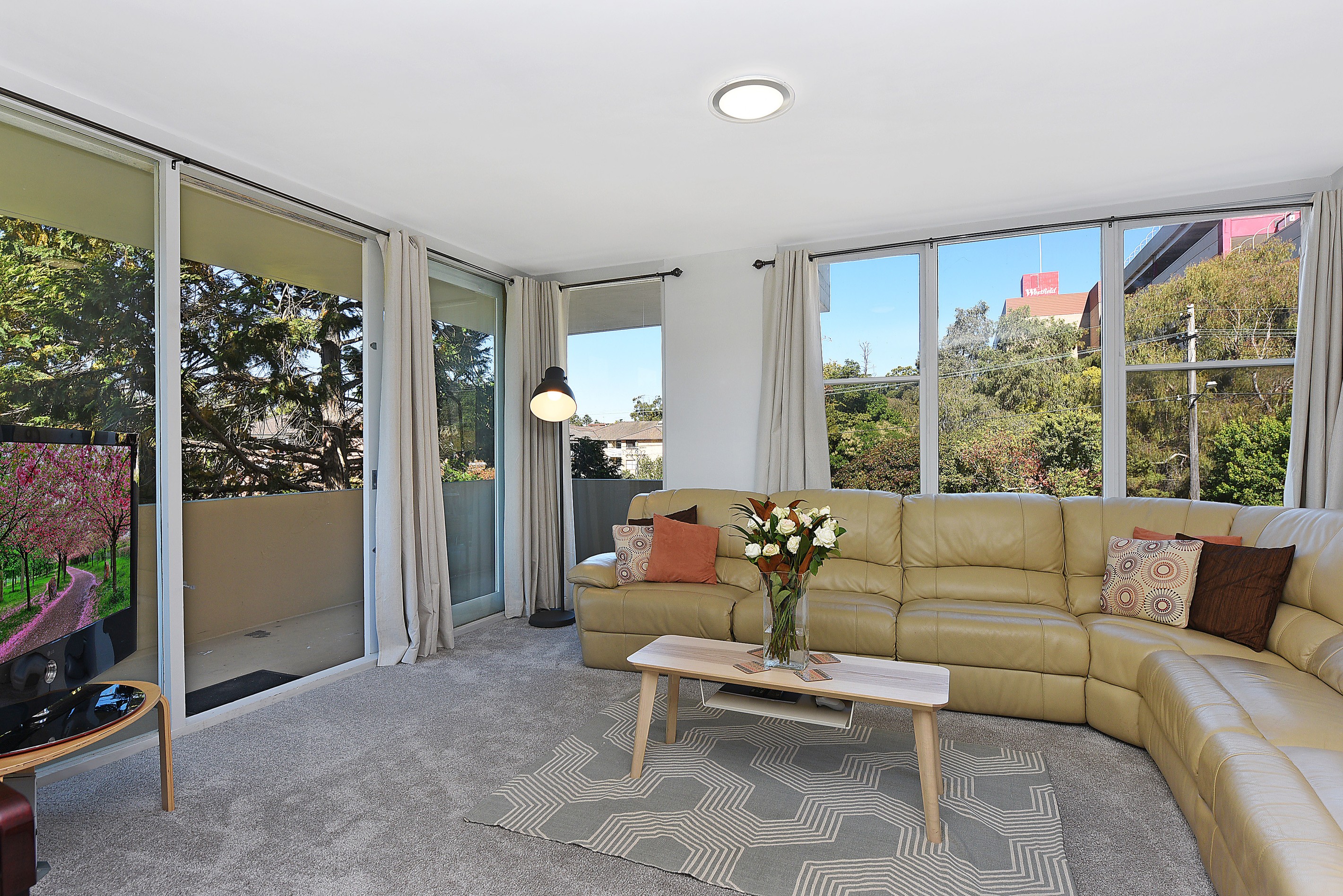 2/17 Burdett Street, Hornsby, NSW 2077