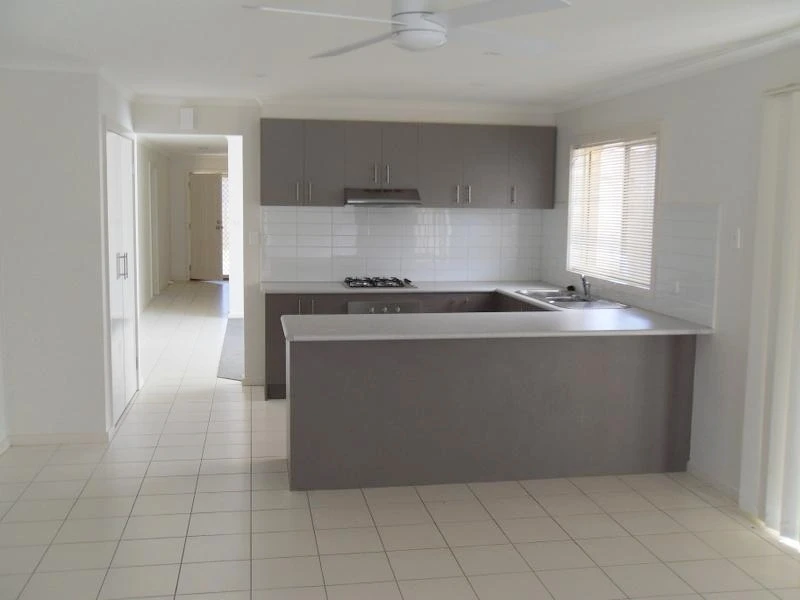 28 Parklea Way, Tarneit, VIC 3029