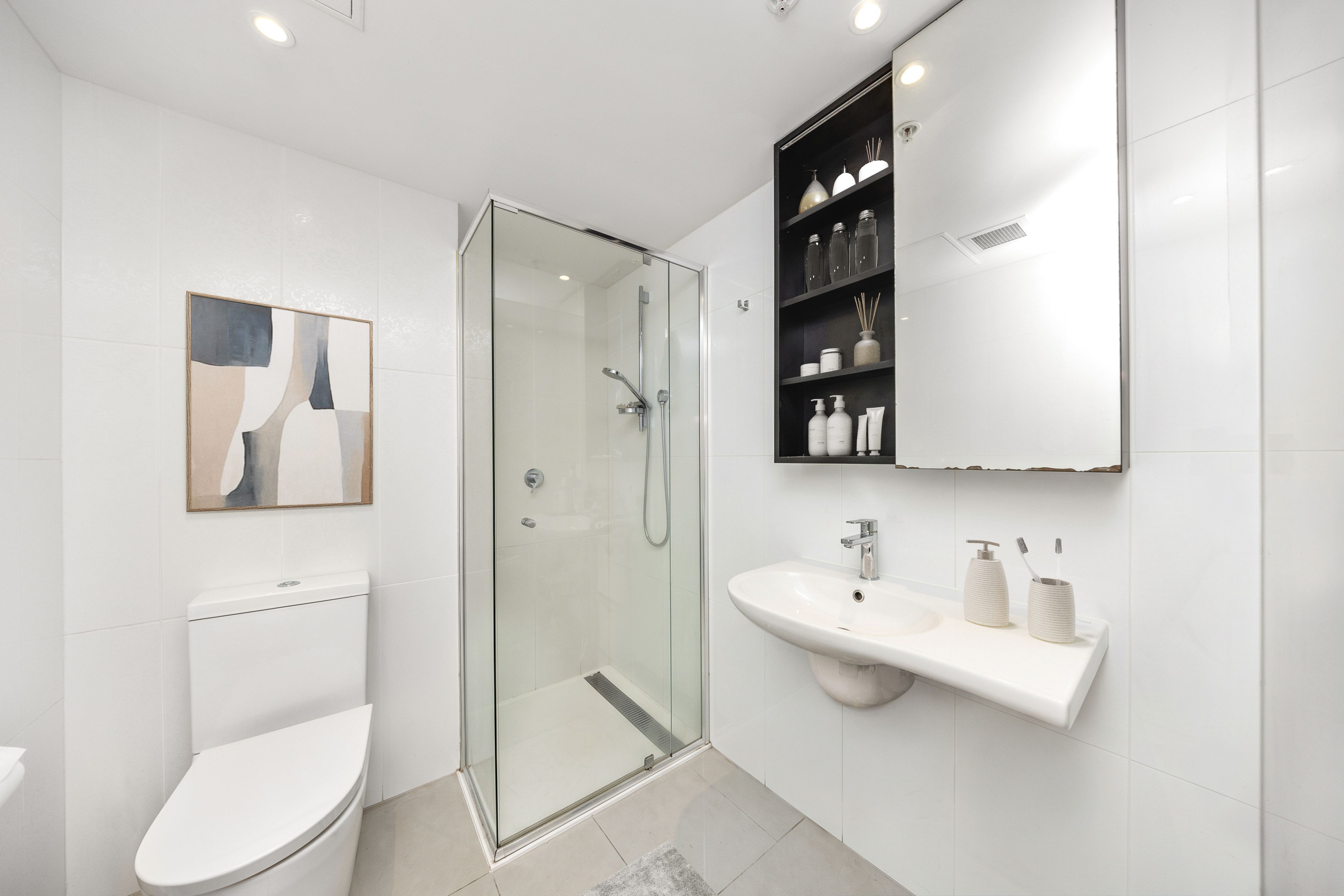 2204/27 Little Collins Street — photo 7 of 15